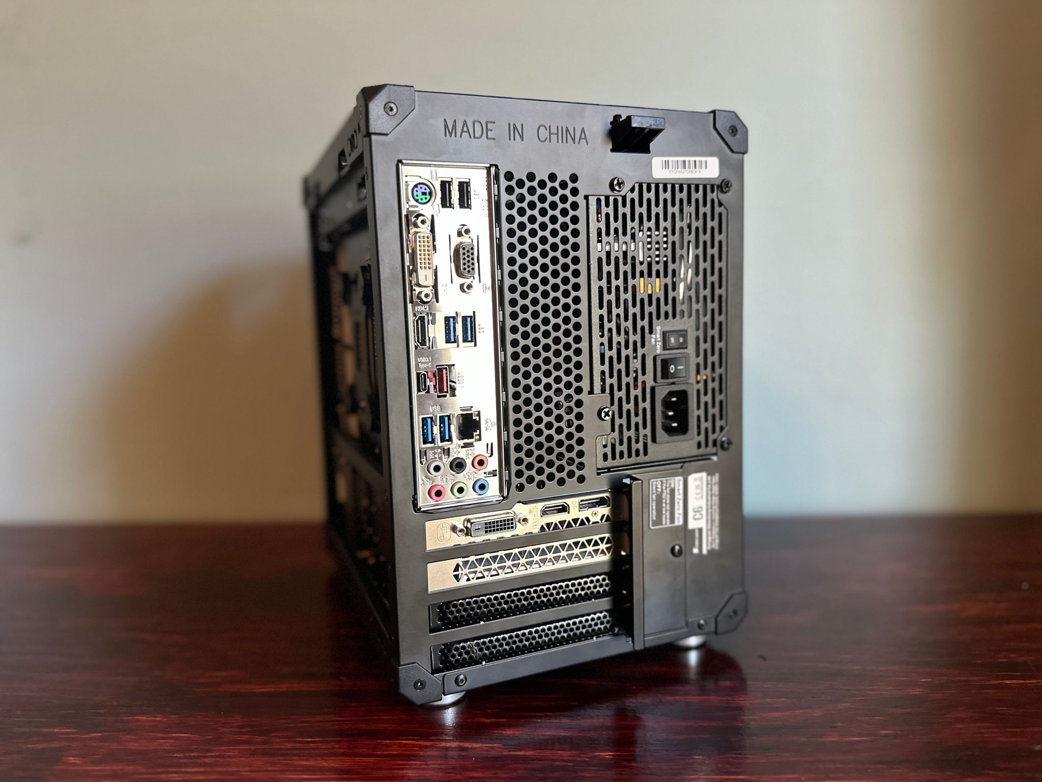 The Black Box | i7-8700 | GTX 1660ti 6GB | 16GB RAM | 1TB M.2