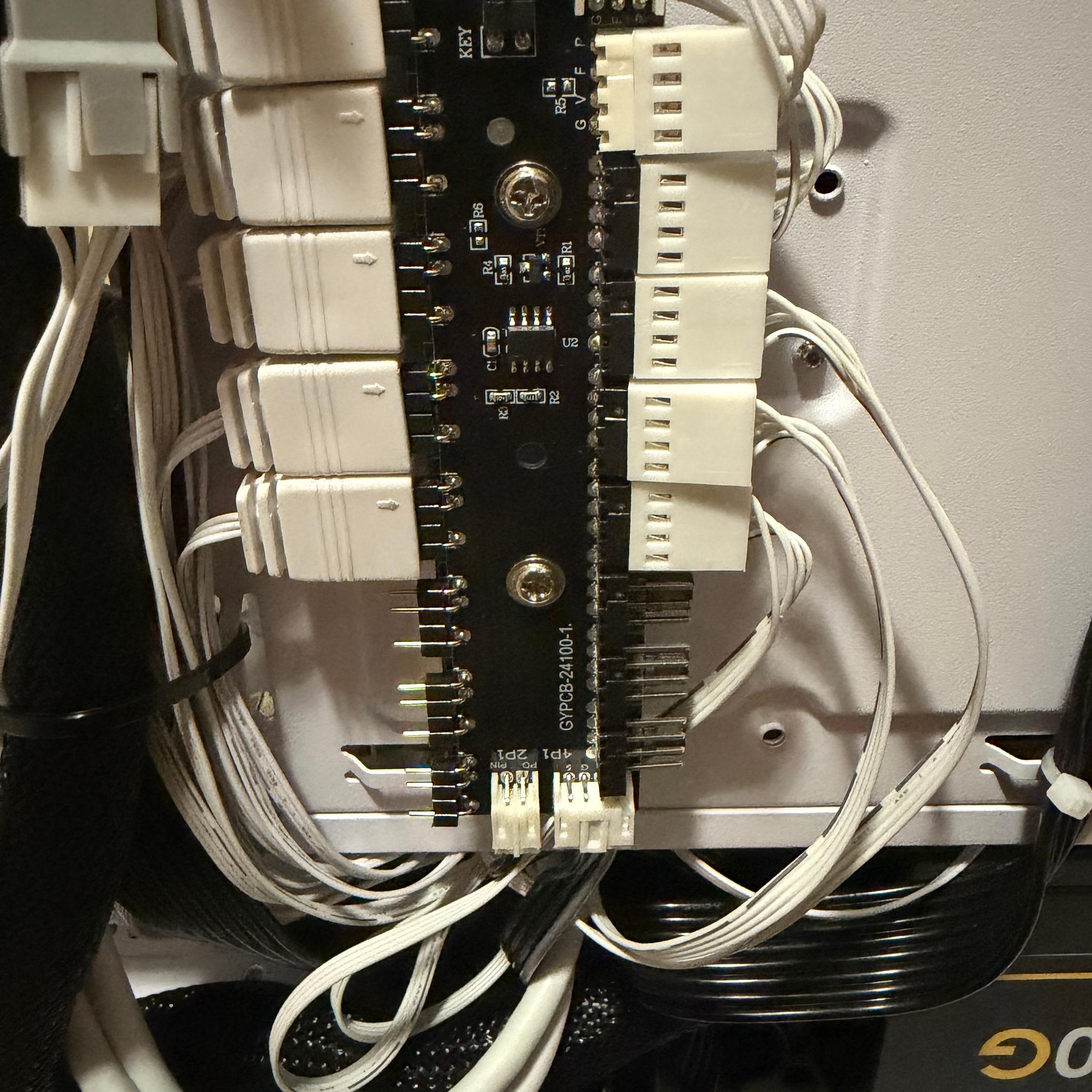 AMD Gaming PC 9060XT 16gb/Ryzen 5 9600x