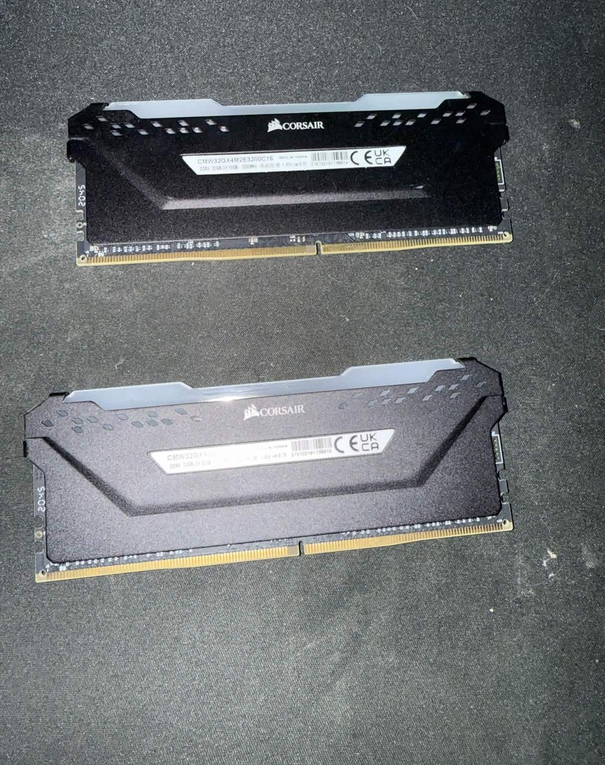 Corsair Vengeance PRO 32 GB (2x16) RAM DDR4 3200MHZ