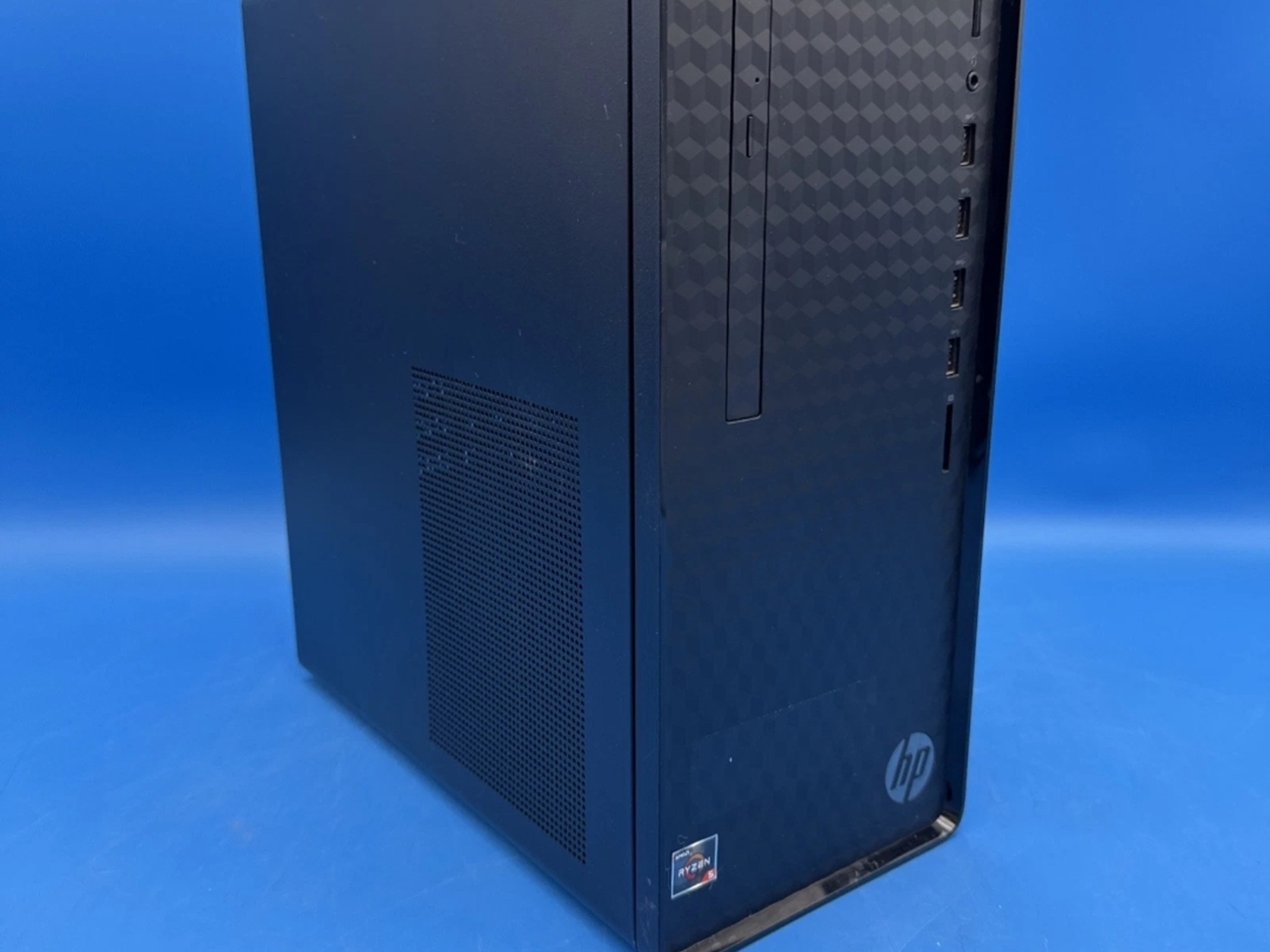 HP M01-F0024 Ryzen 5 3400G 12GB 256GB SSD AMD Graphics Win11 Pro Desktop