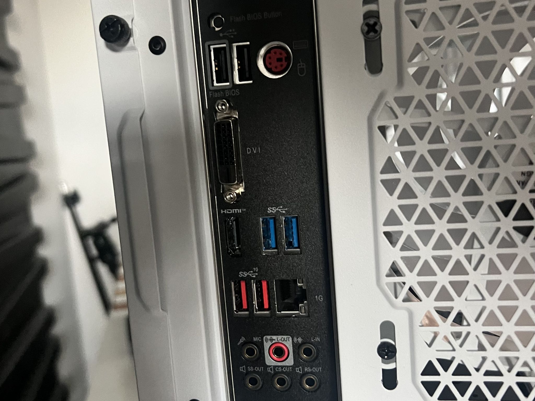 1080/1440p Gaming PC [Ryzen 5600, RX6600]