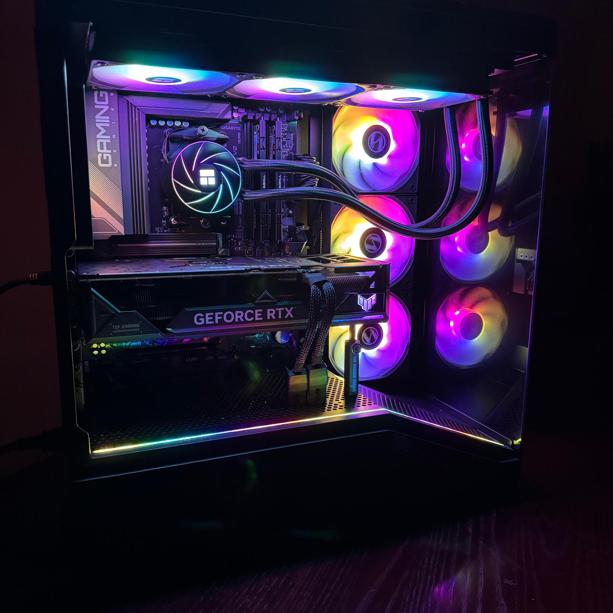 ASUS TUF 4070TI & Ryzen 7 7700x