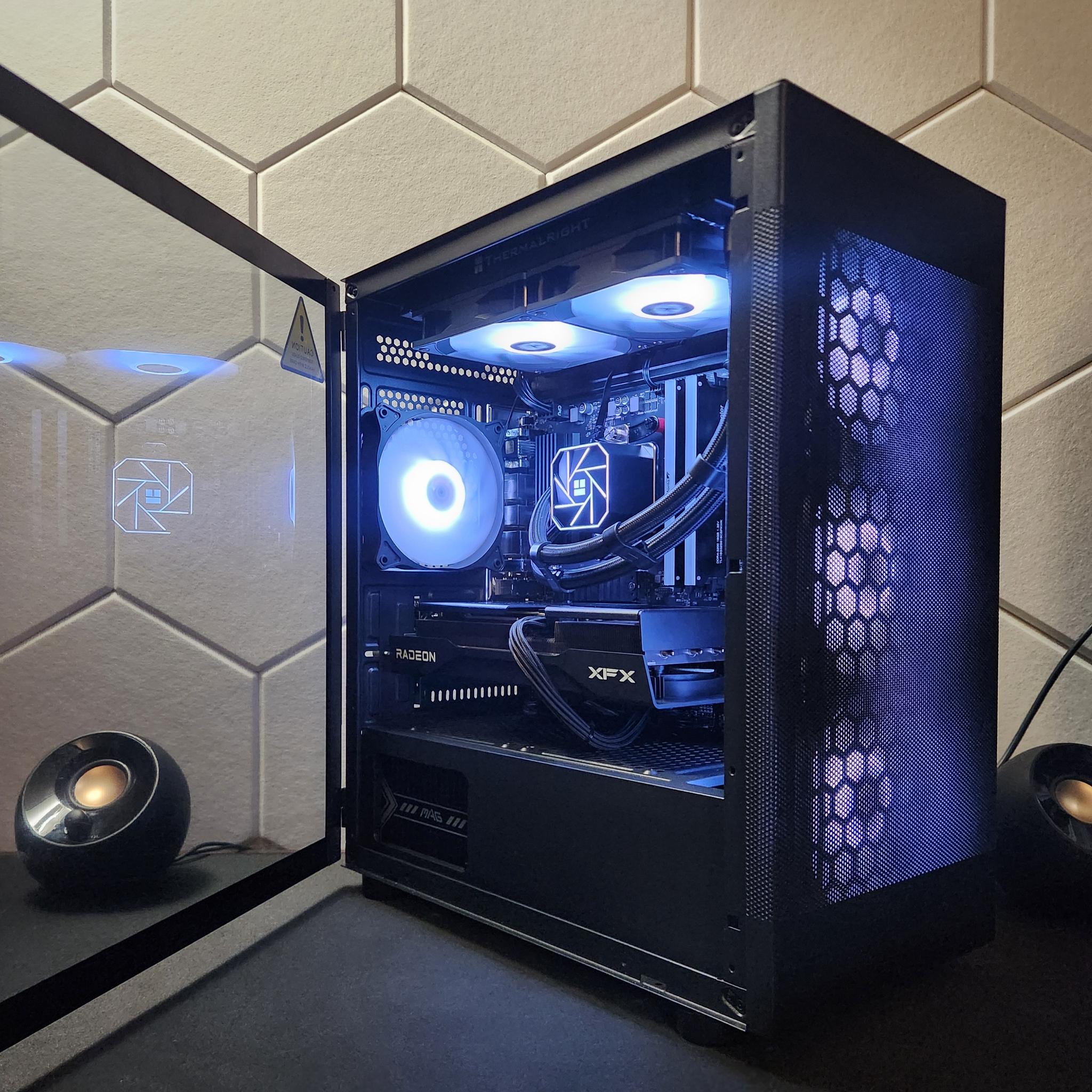 "Entry Level 1440p Gaming PC" RX 9060 XT 8GB | Ryzen 7 3700X | 32gb DDR4 3200Mhz | 1Tb SSD | WIFI+BT