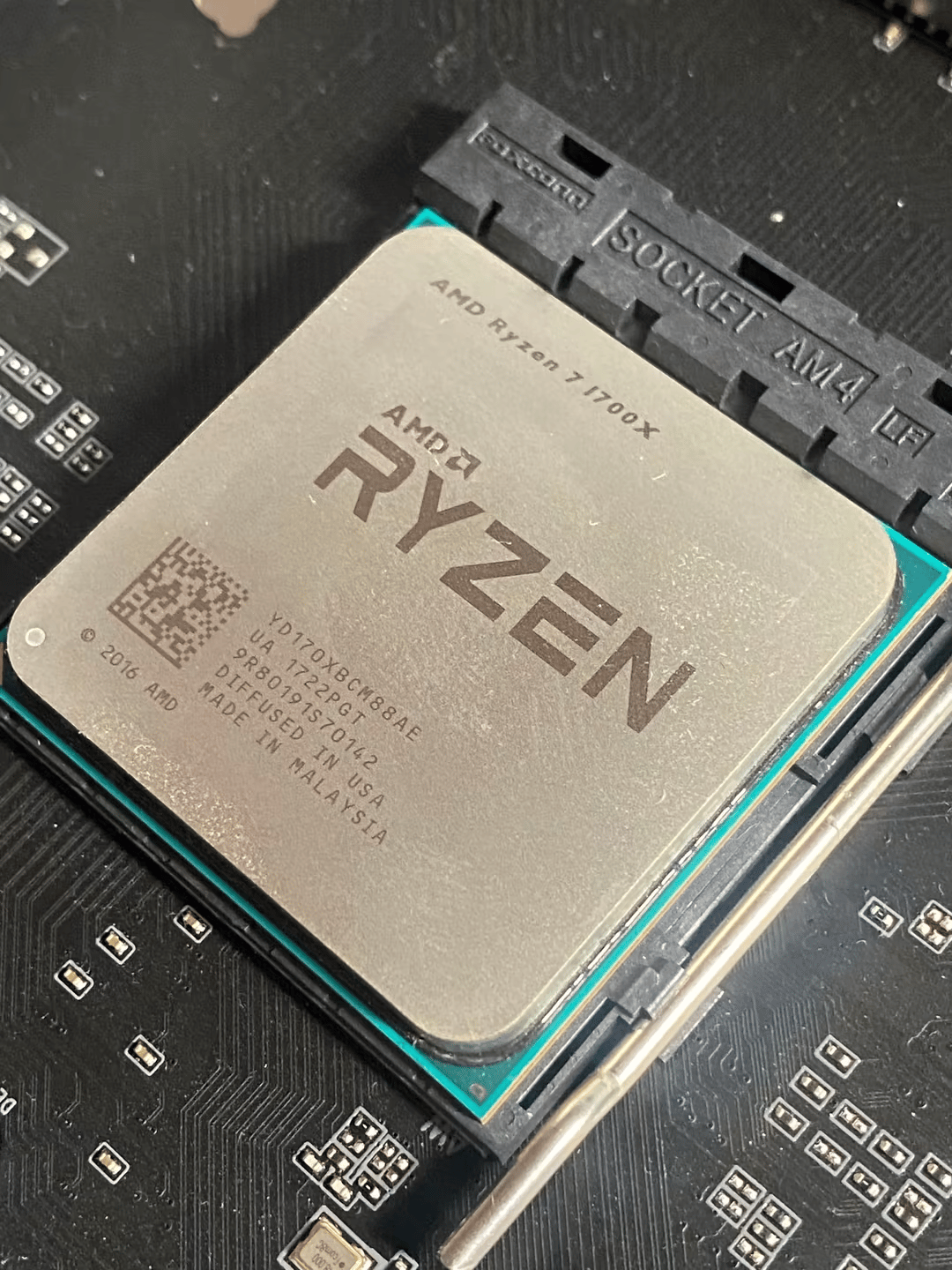 AMD Ryzen 7 1700X 8 Core AM4 CPU