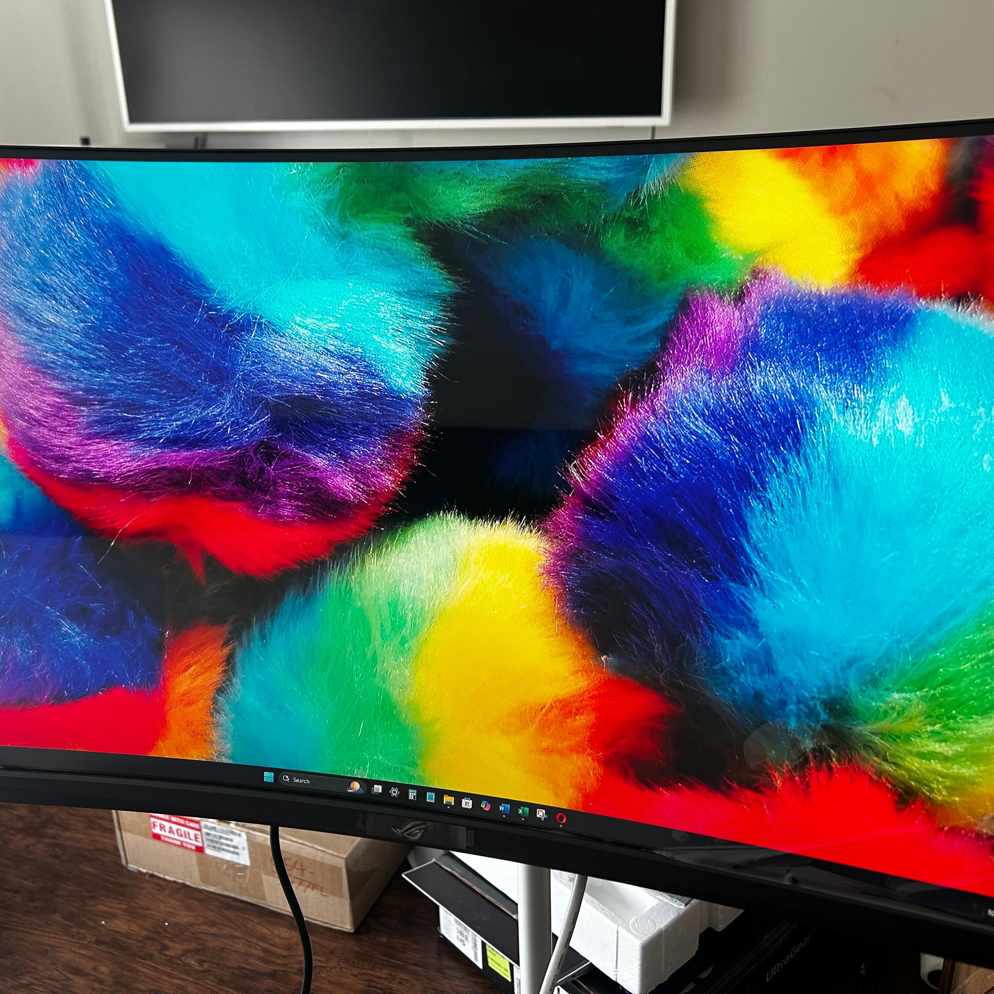 NEW ASUS ROG Strix  32" QHD (2560 x 1440) 280Hz VA Curved Gaming Monitor (XG32WCMS)