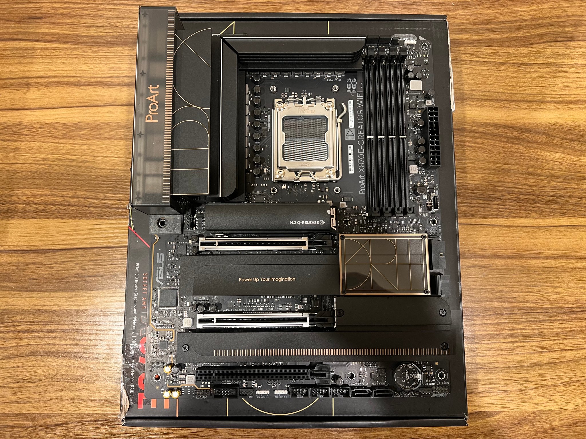 ASUS ProArt X870E-CREATOR WiFi AMD AM5 X870E ATX Motherboard PCIe 5.0 x16