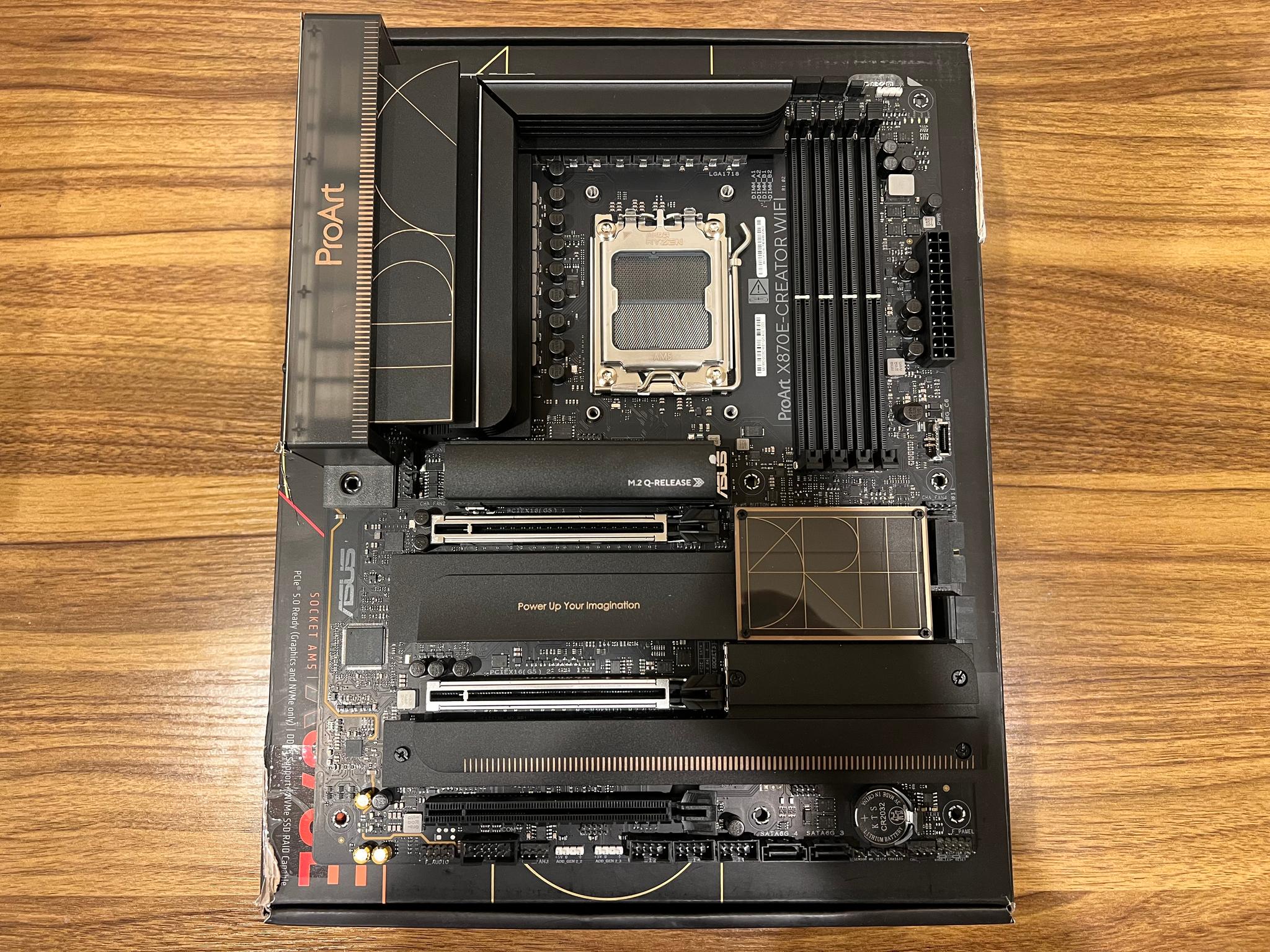 ASUS ProArt X870E-CREATOR WiFi AMD AM5 X870E ATX Motherboard PCIe 5.0 x16