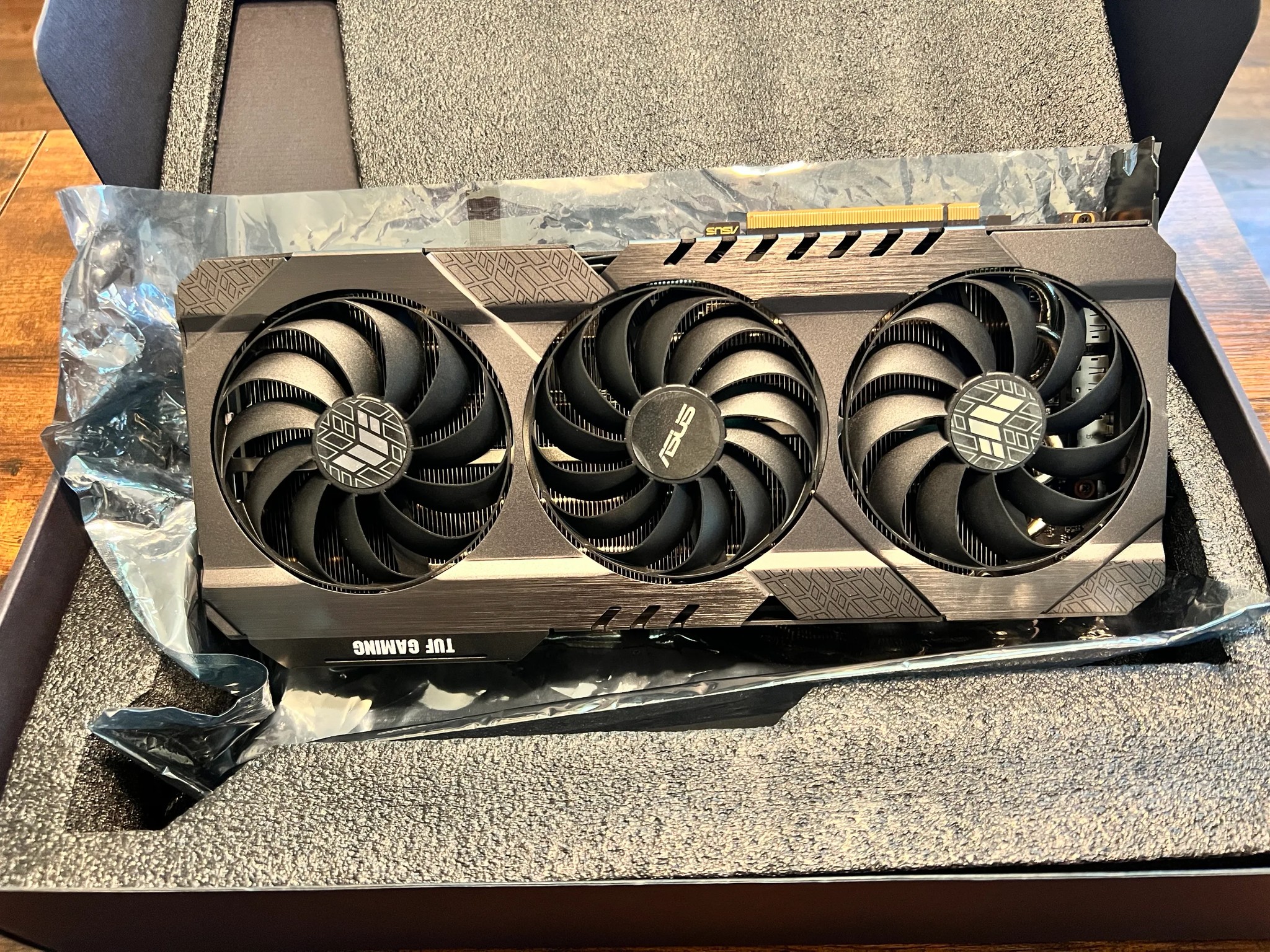 ASUS Radeon RX 6800 TUF Gaming