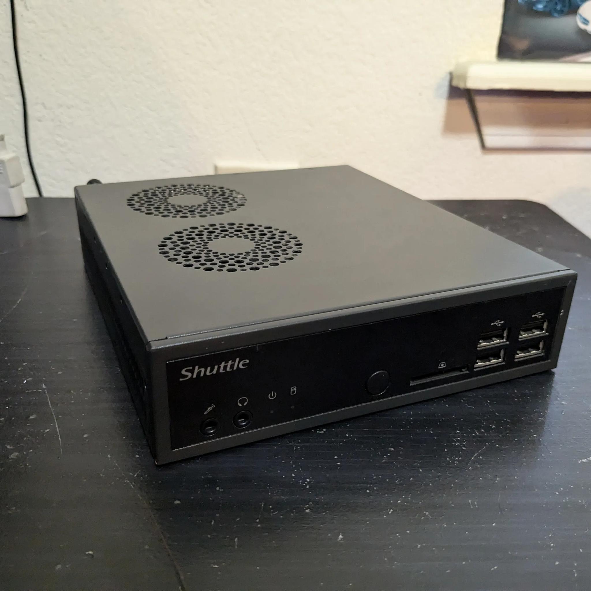 Shuttle DS81 Mini Industrial PC | i3-4150, 12GB RAM, 80GB SSD, Win10, VESA compatible, 1150 socket