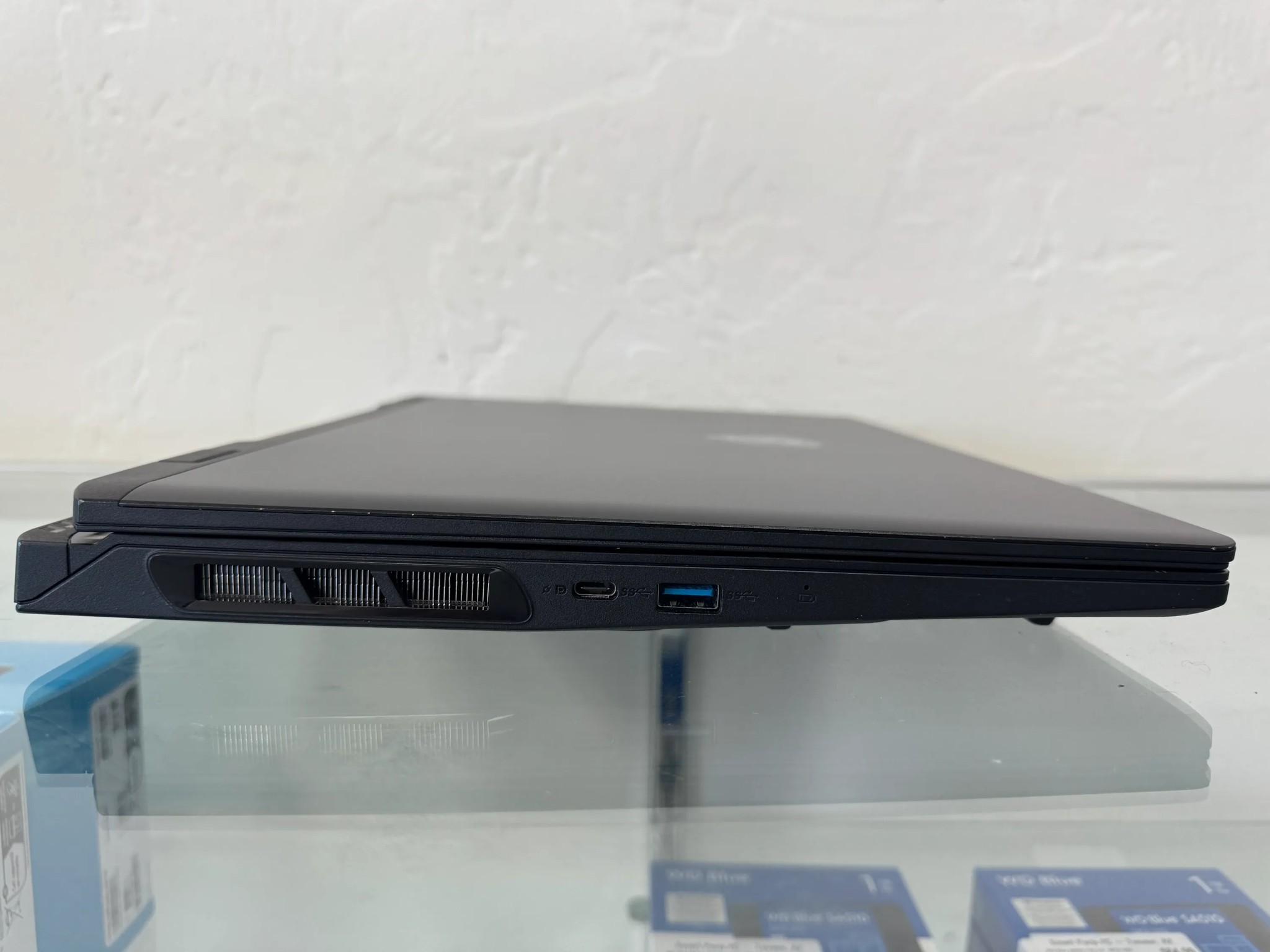 MSI Pulse 16 AI 240Hz Gaming Laptop Intel Core Ultra 9 185H - RTX 4070 - 32GB - 1TB NVME (Open Box)