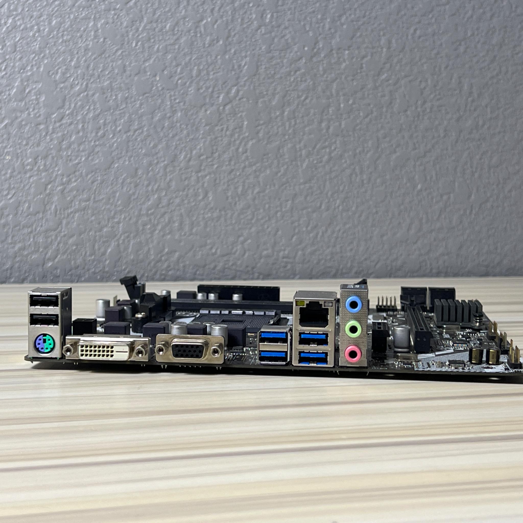 ASRock A320M-DVS R4.0