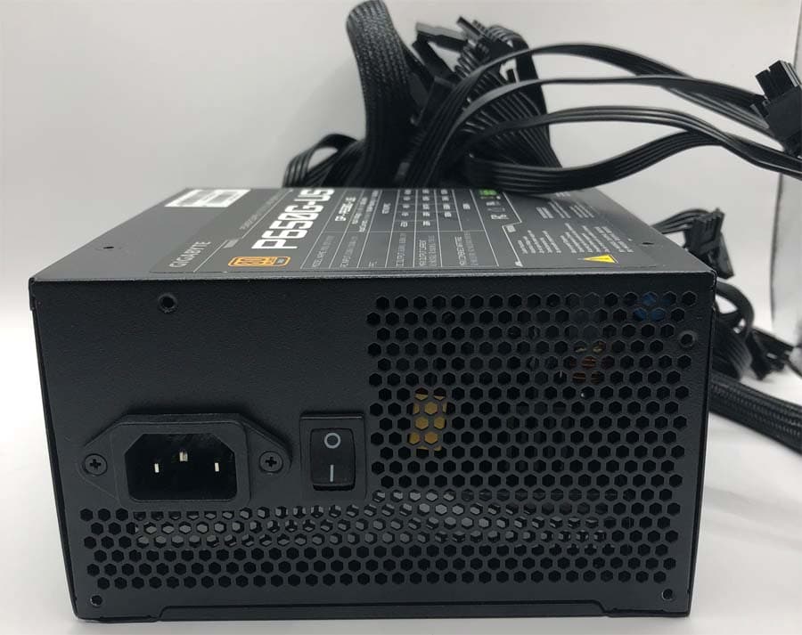 Gigabyte 650 Watt 80+ Gold Rated PSU P650G-US *Pulled from open box pre-built* *Tested Working*