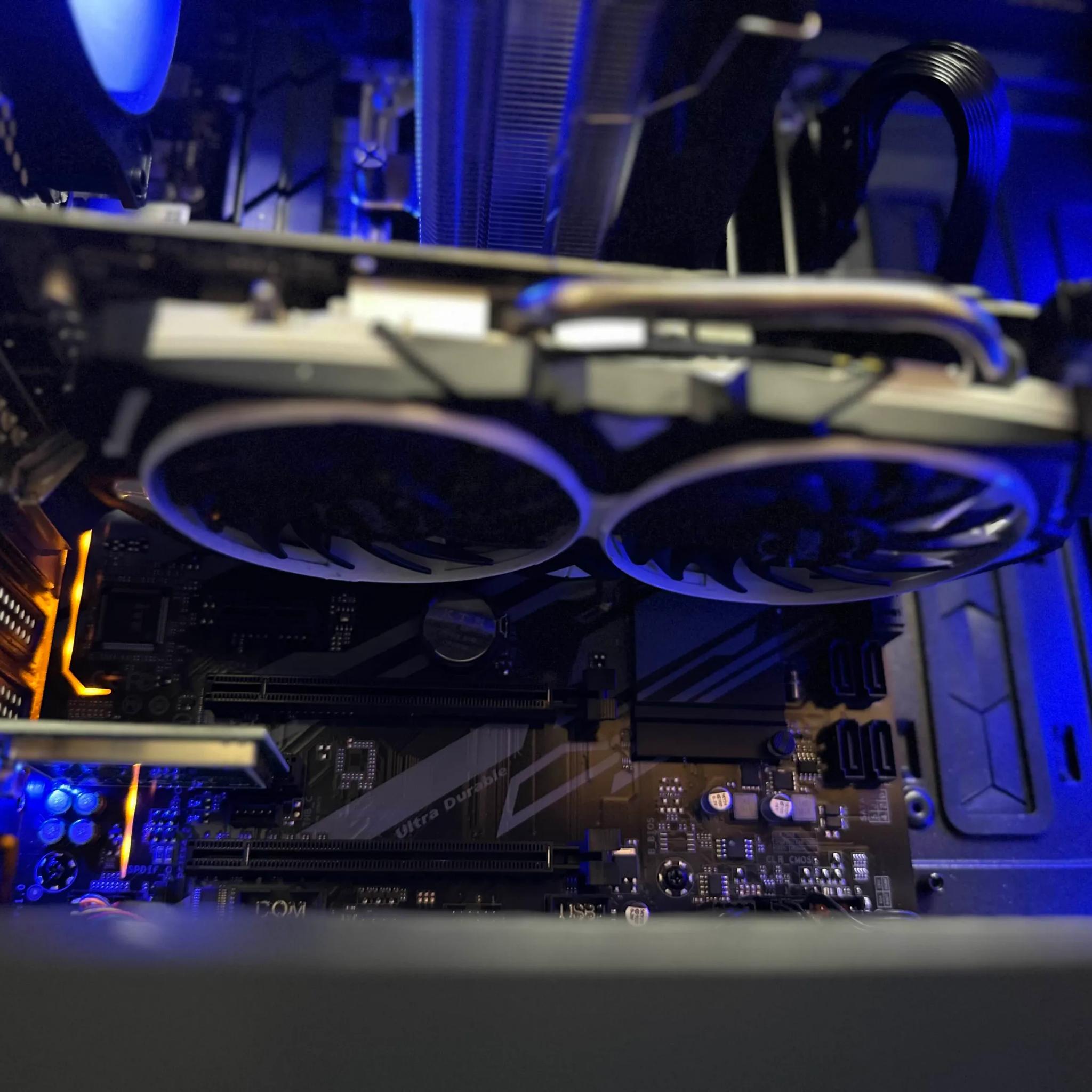 Entry Level Gaming PC Build RX 580