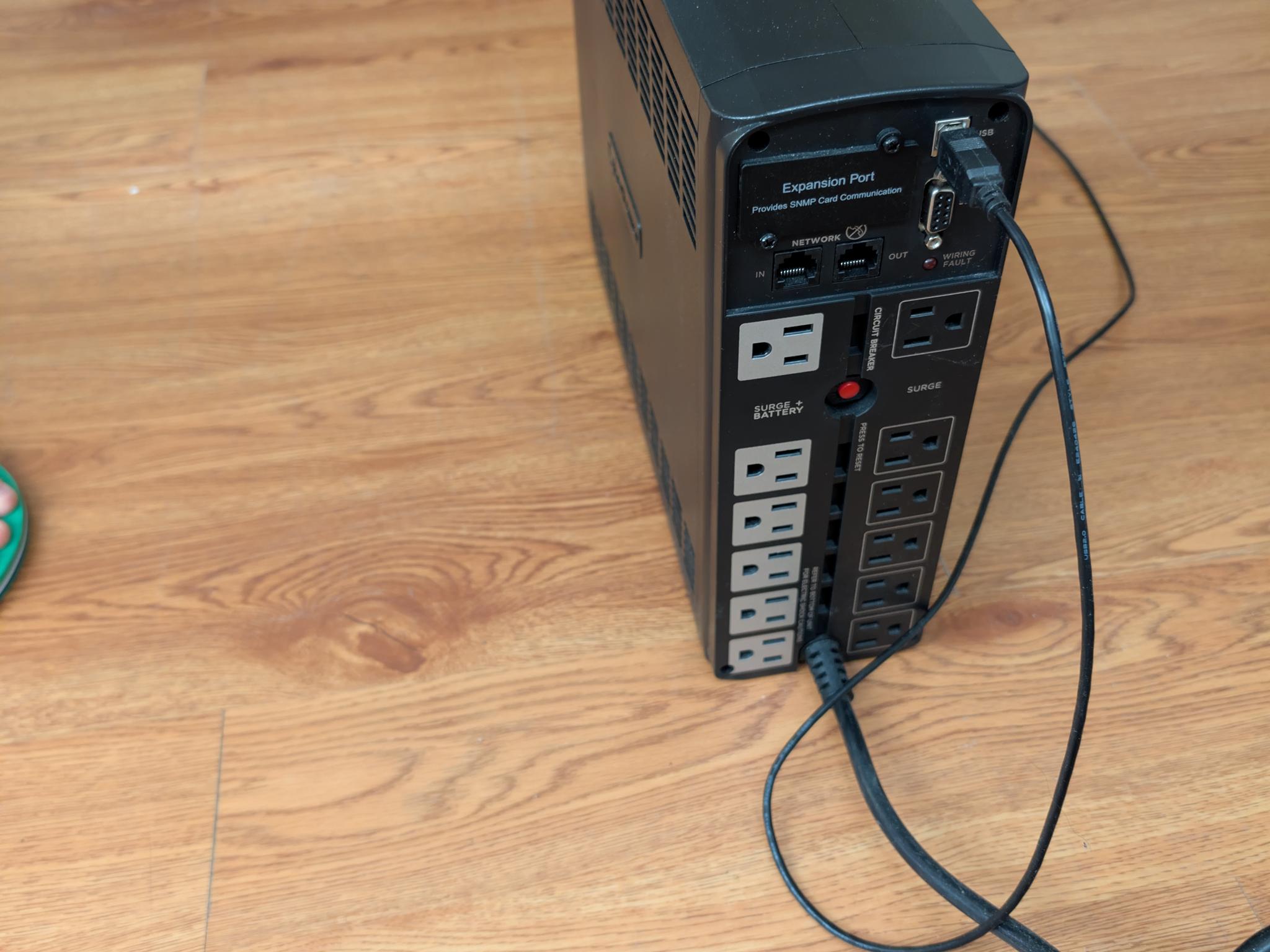 UPS - CyberPower CP1500PFCLCD 1500VA 1000W