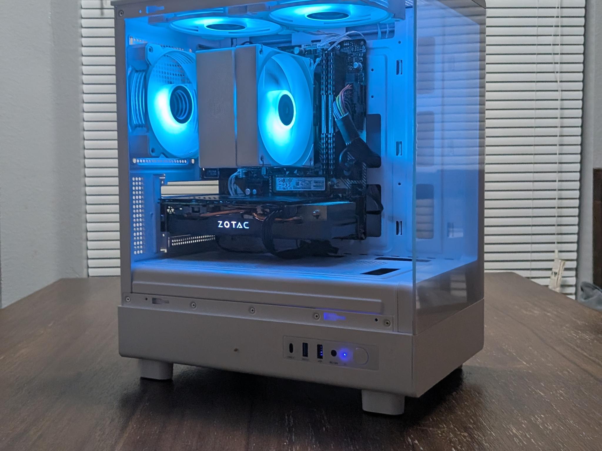 White GTX 1080 E-Sports Gaming PC