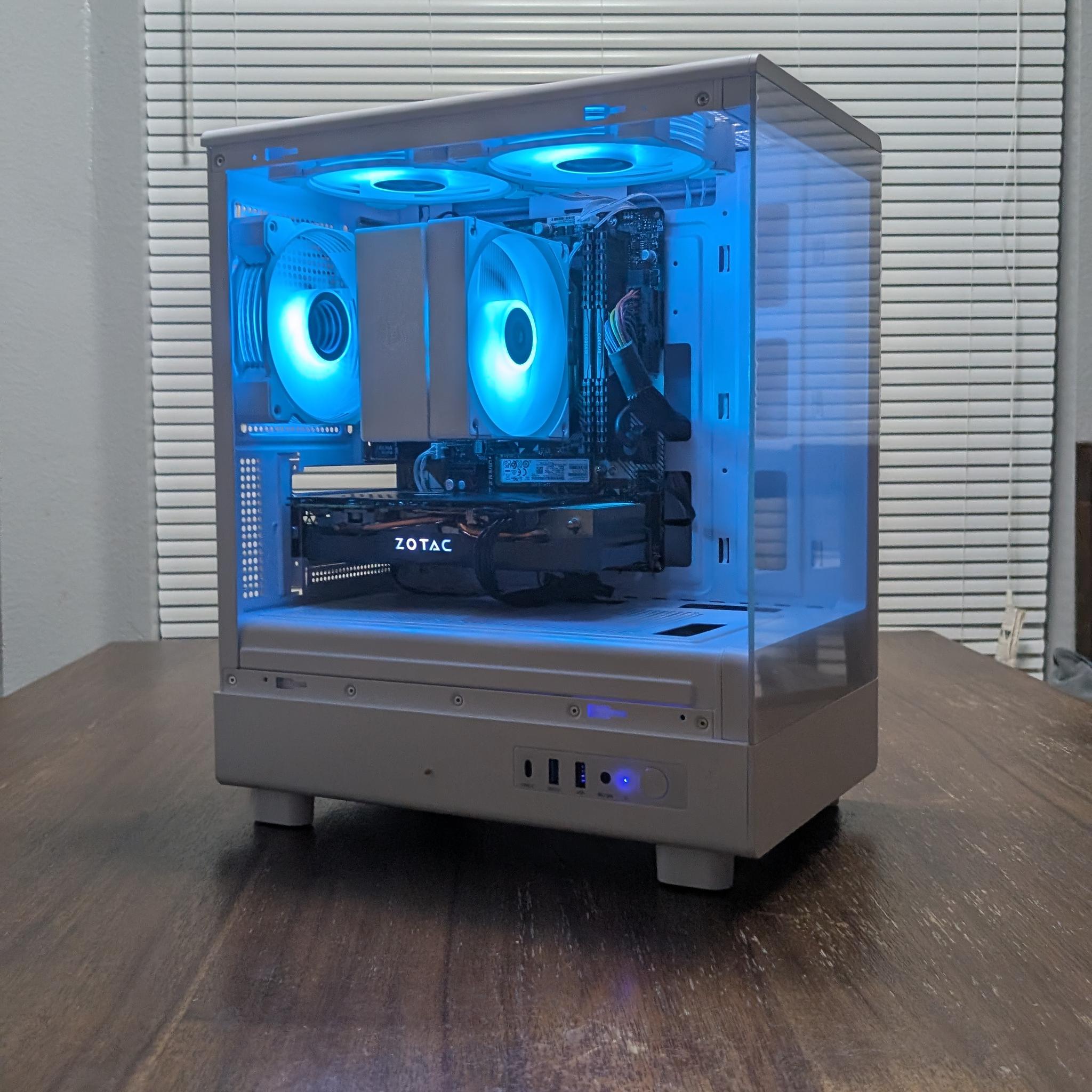 White GTX 1080 E-Sports Gaming PC