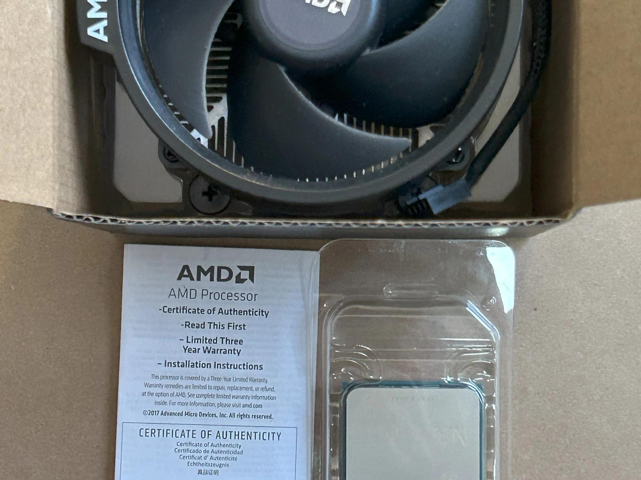 AMD Ryzen 5 2600 3.4 GHz 6-Core Processor w/ Wraith Stealth Cooler