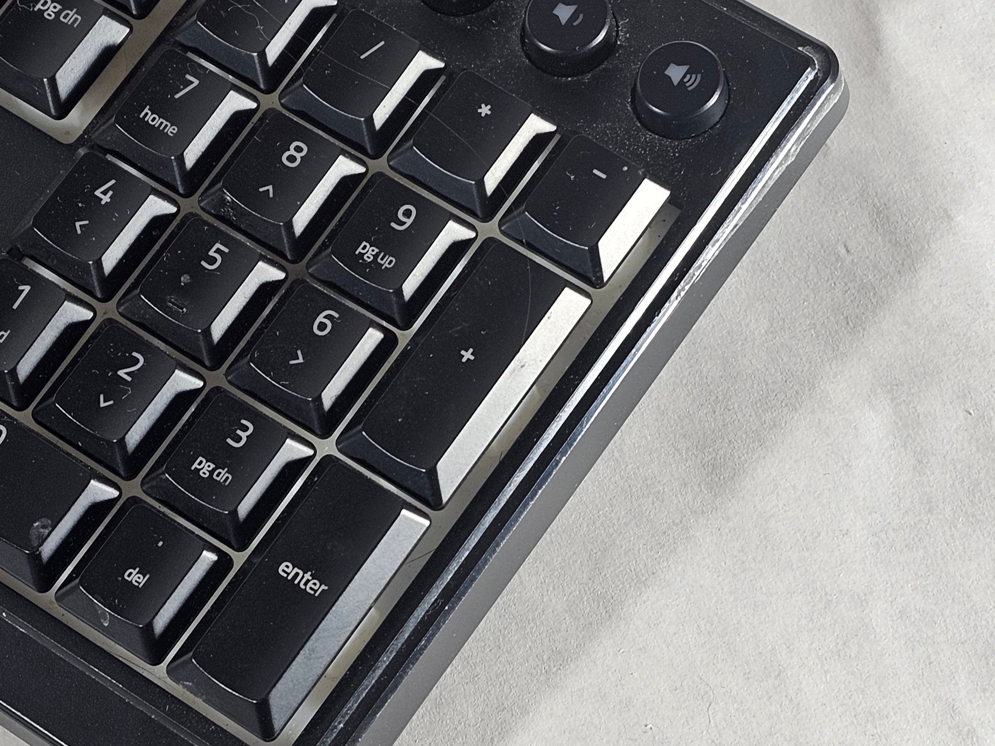 Razer Ornata V3 Gaming Keyboard - Black Wired