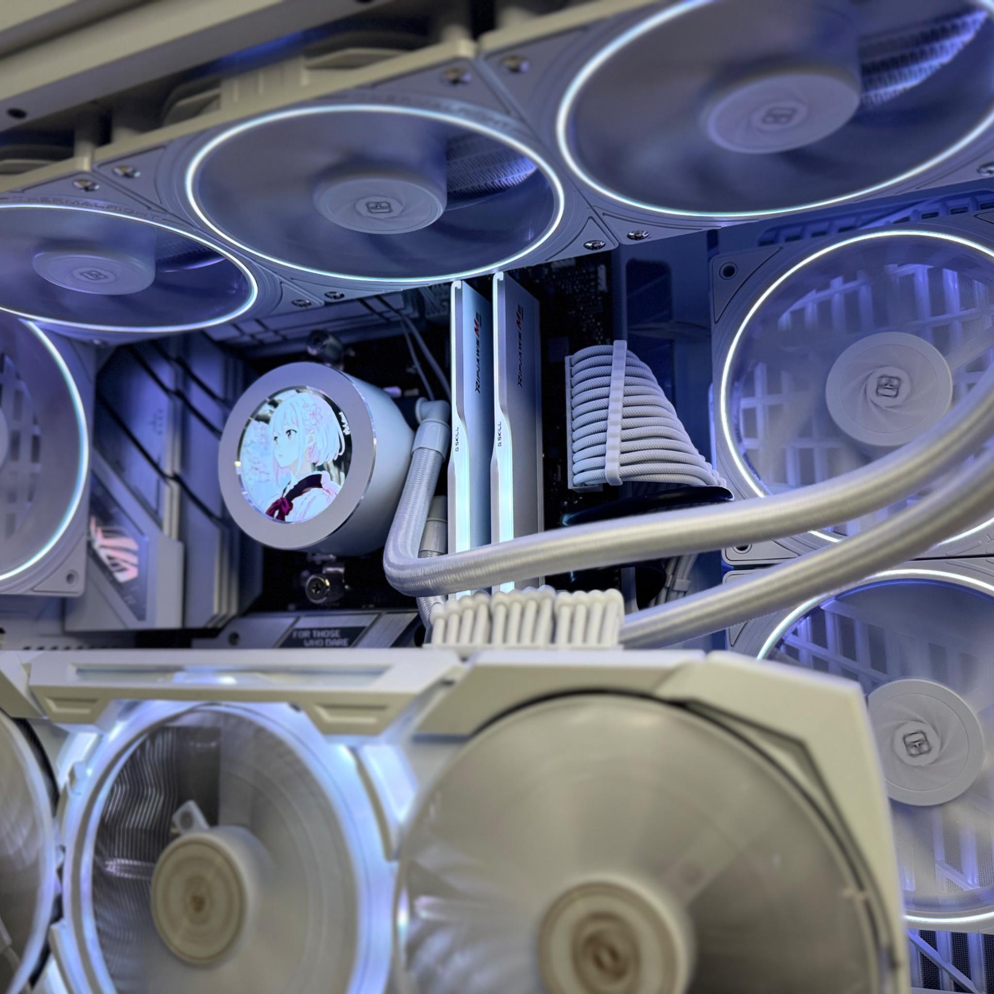 🪐Halo |Ryzen 7 7800X3D, RX 7900 XTX, 32GB DDR5, 2TB SSD nVme | 4K Gaming PC