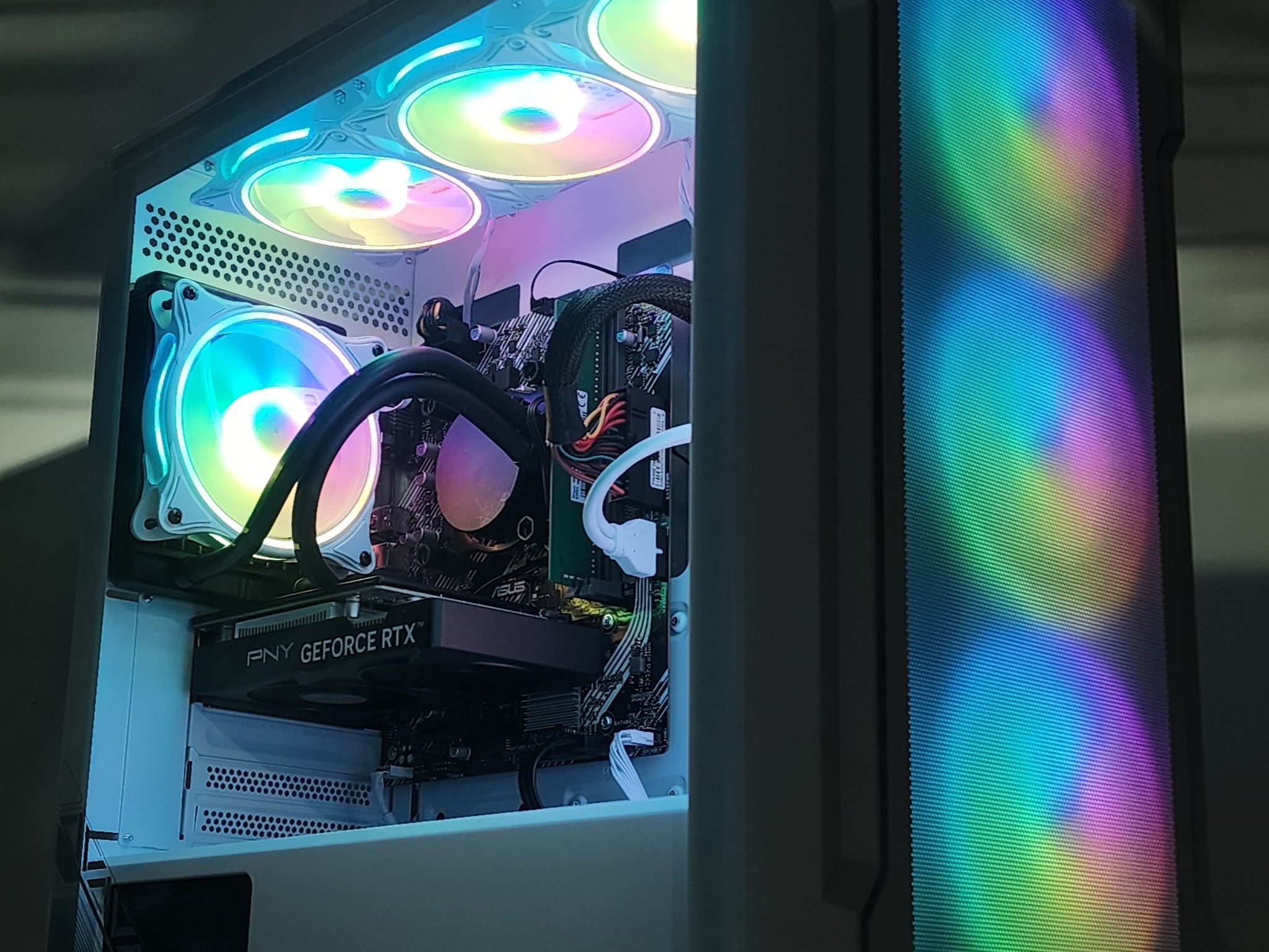 Gaming PC i5-10400F 8GB RAM 128GB SSD + 500GB HDD RTX 3050 6GB Win11 Computer