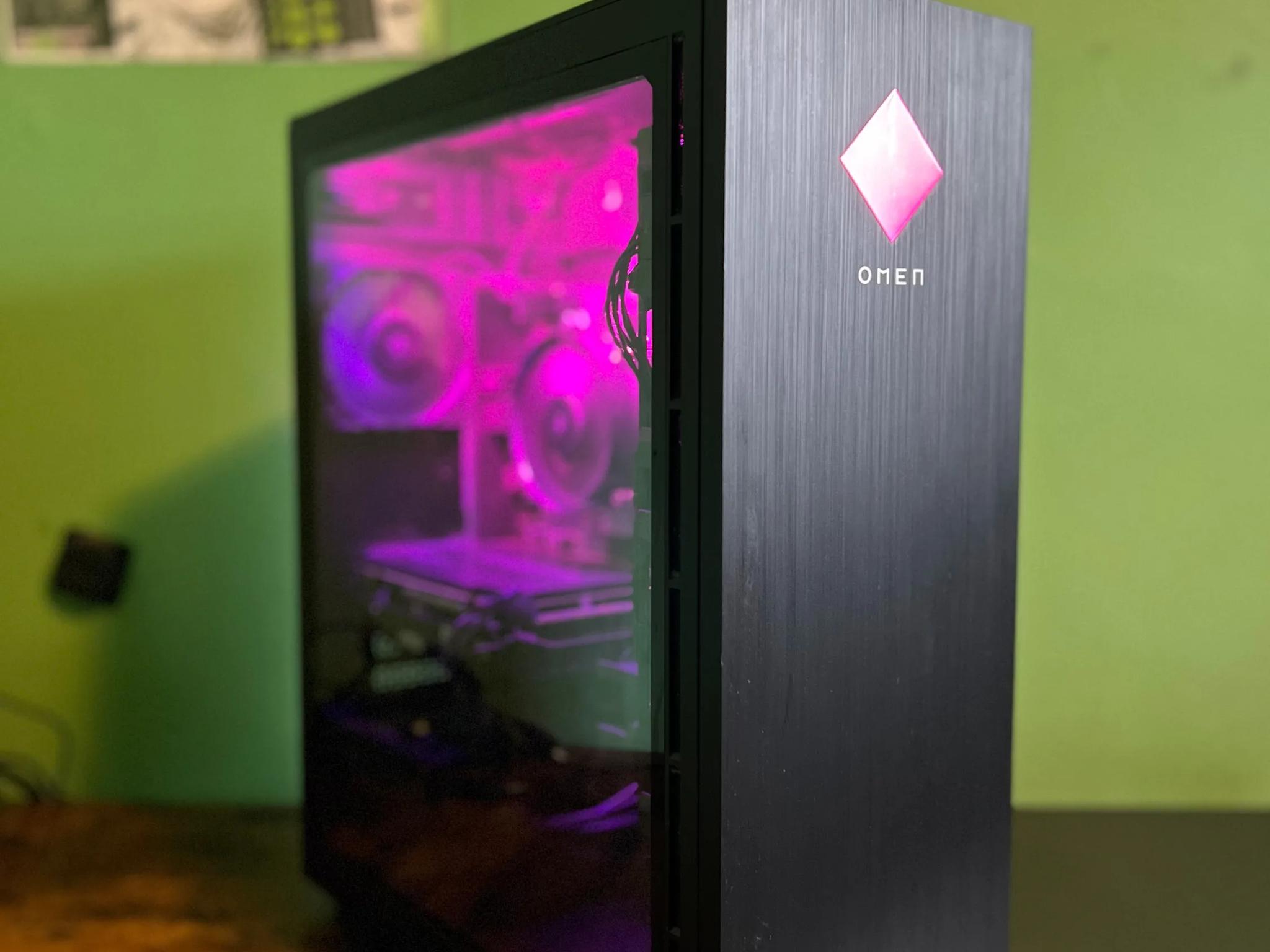 MID TIER RGB GAMING PC | I5-10400F | GeForce RTX 3060 HP Omen 25L 2TB