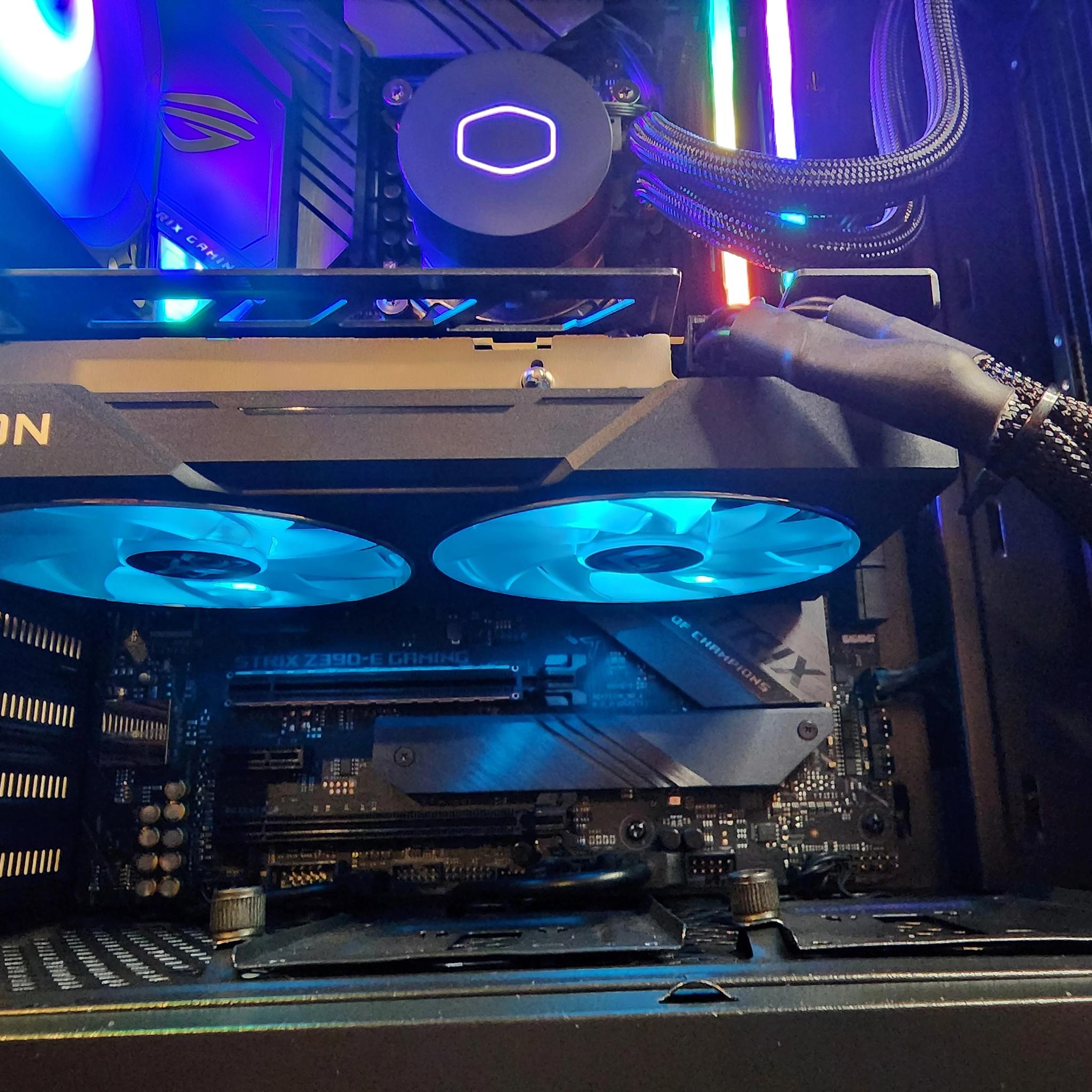 RX 6600 XT / i7-9700K - Custom Gaming Computer