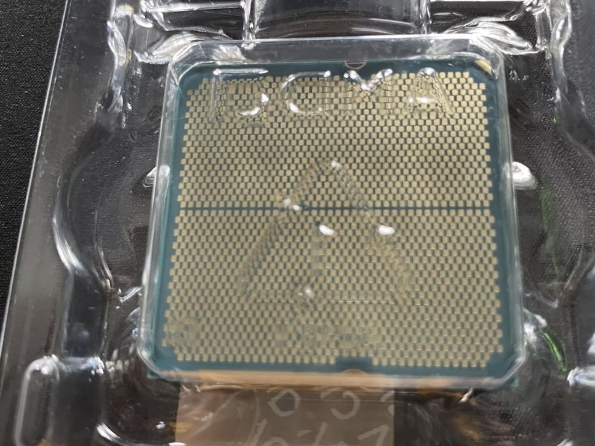 AMD Ryzen 5 7600 Processor (5.1 GHz, 6 Cores, Socket AM5)(NO FAN, NO BOX)