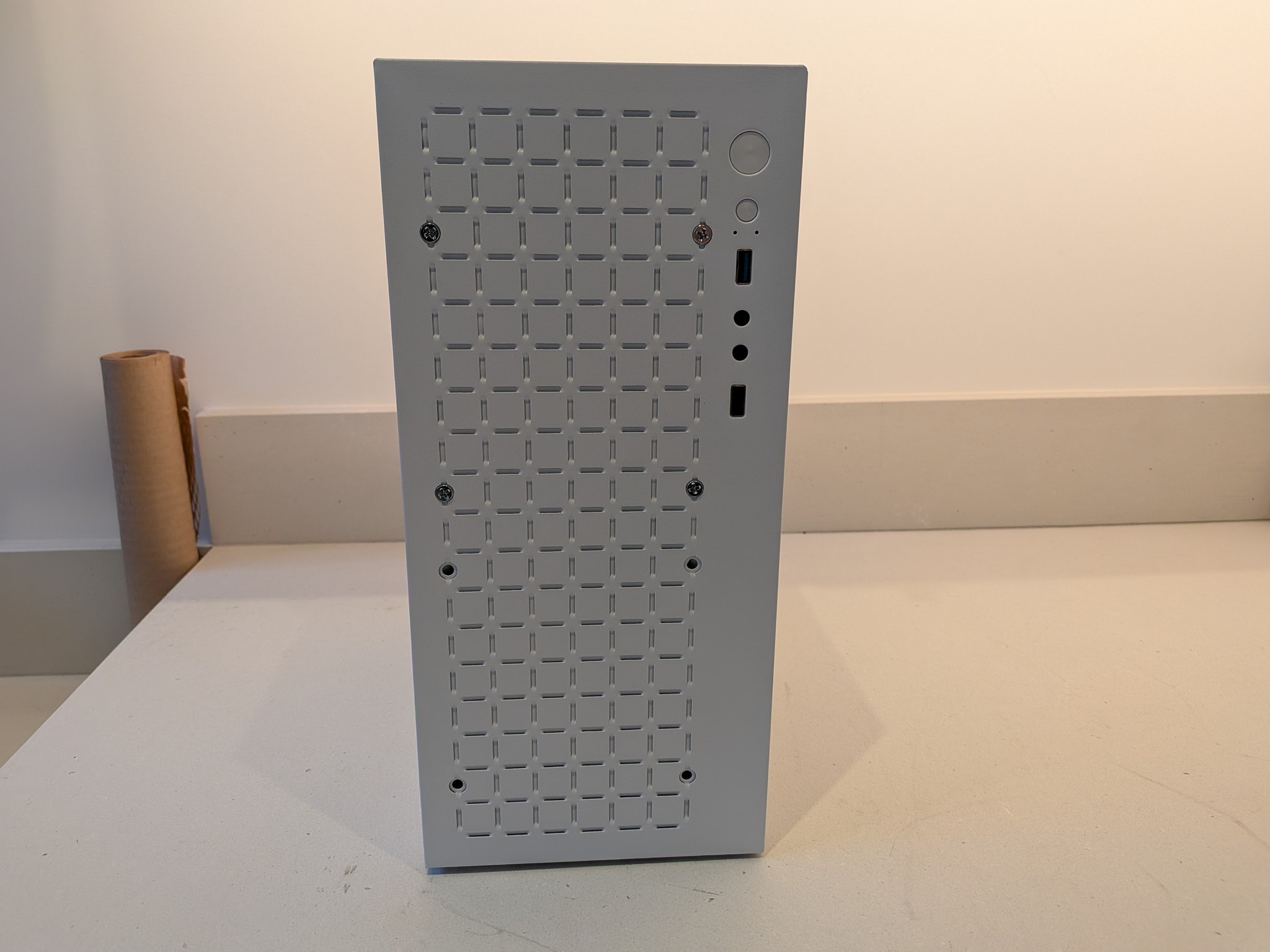 1080p Budget Sleeper - RTX 4060, Ryzen 5 3600, 32 GB DDR4 RAM, 1 TB NVME, RGB