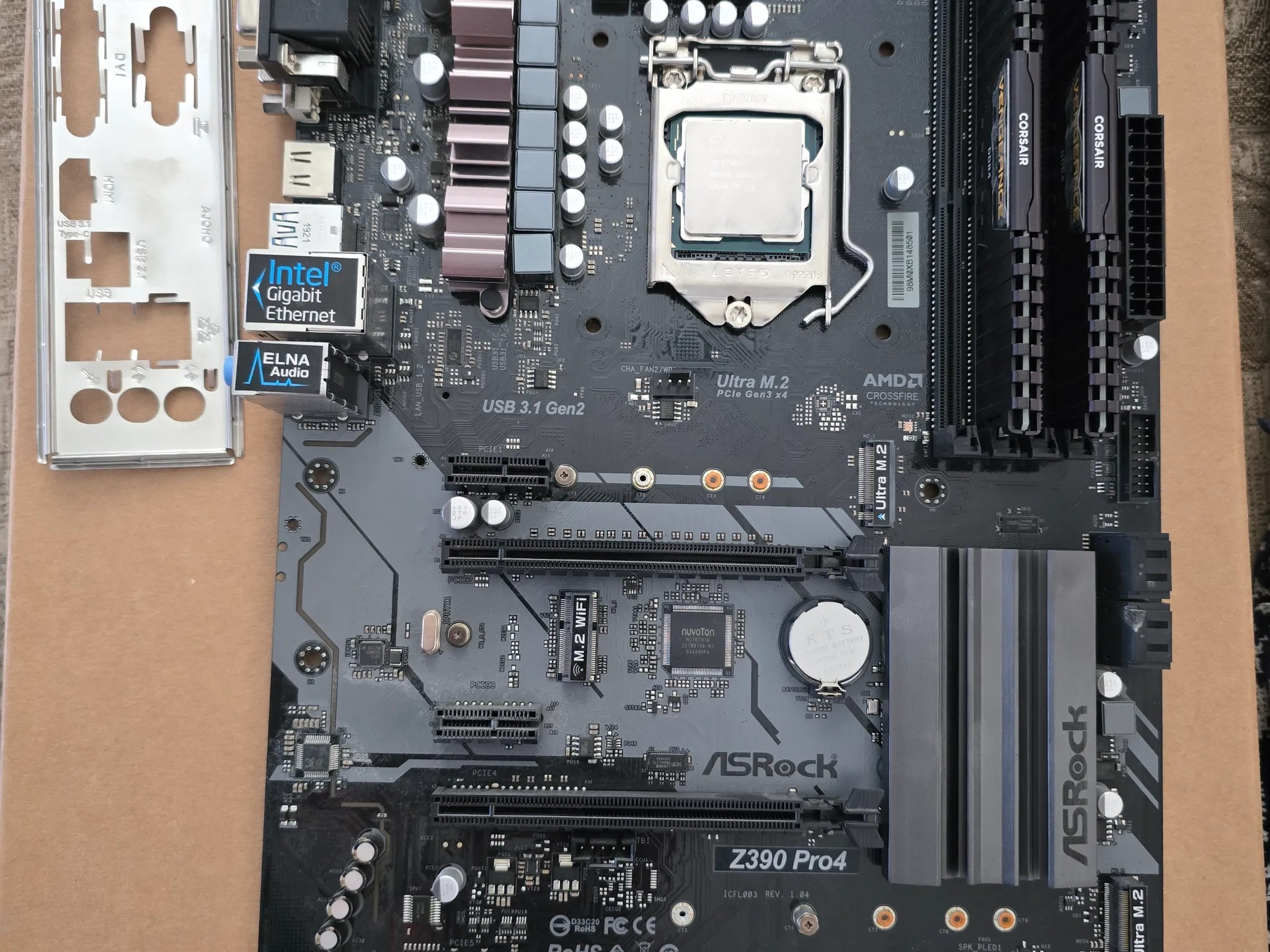 ASRock z390 Pro4, i7-9700KF, 32GB DDR4 3200 MHz