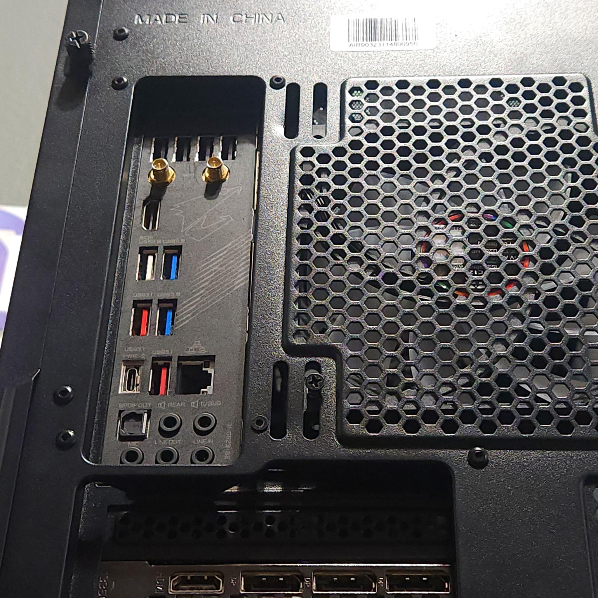 🌊 RTX 3080 TI 12 GB | Ryzen 7 5800X | 32GB DDR4 4000MTs | 2 TB NVME | WIFI + BT | AIO