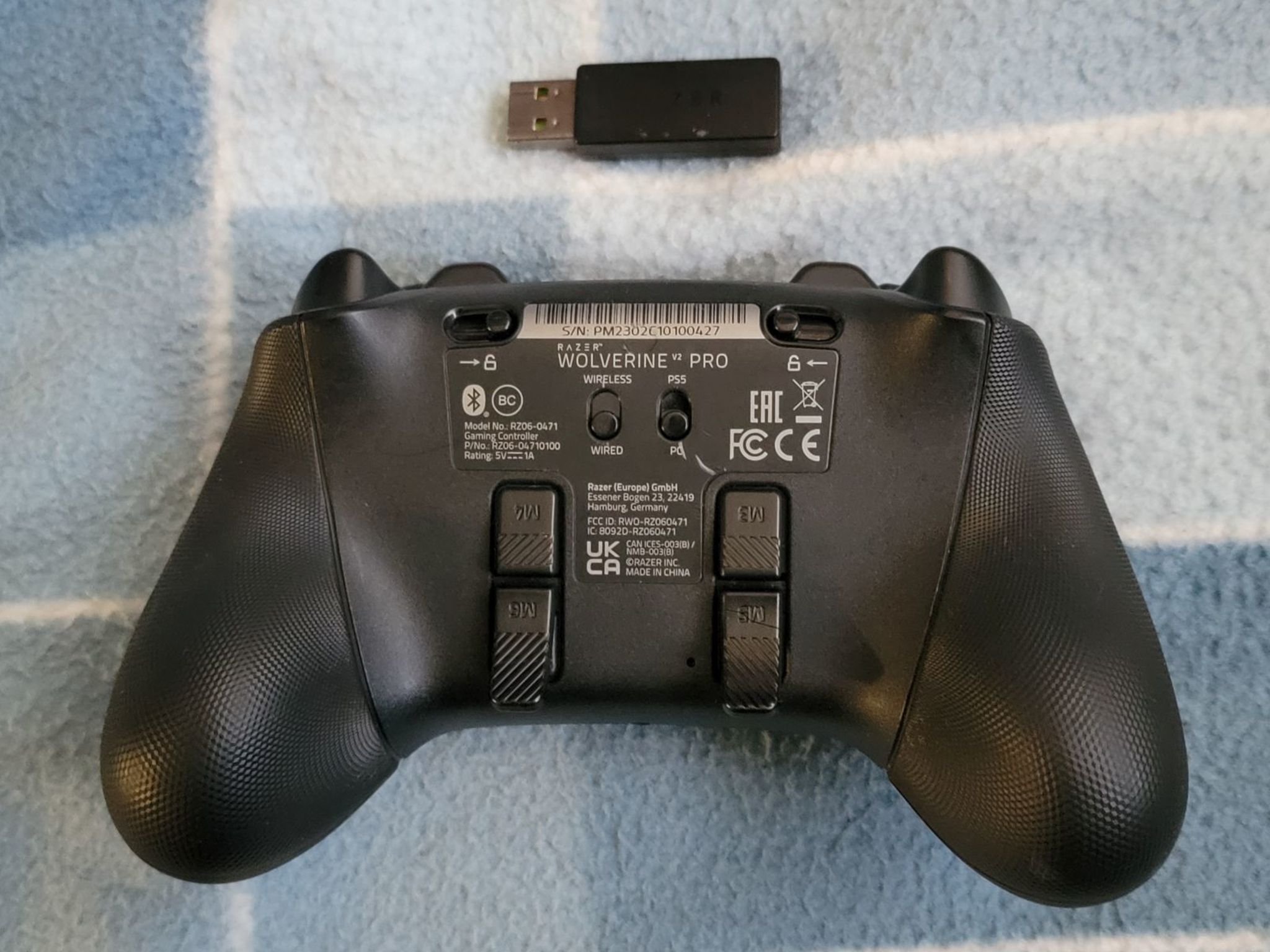 Razer Wolverine V2 Pro Controller - RGB - PC/PS5 - Used