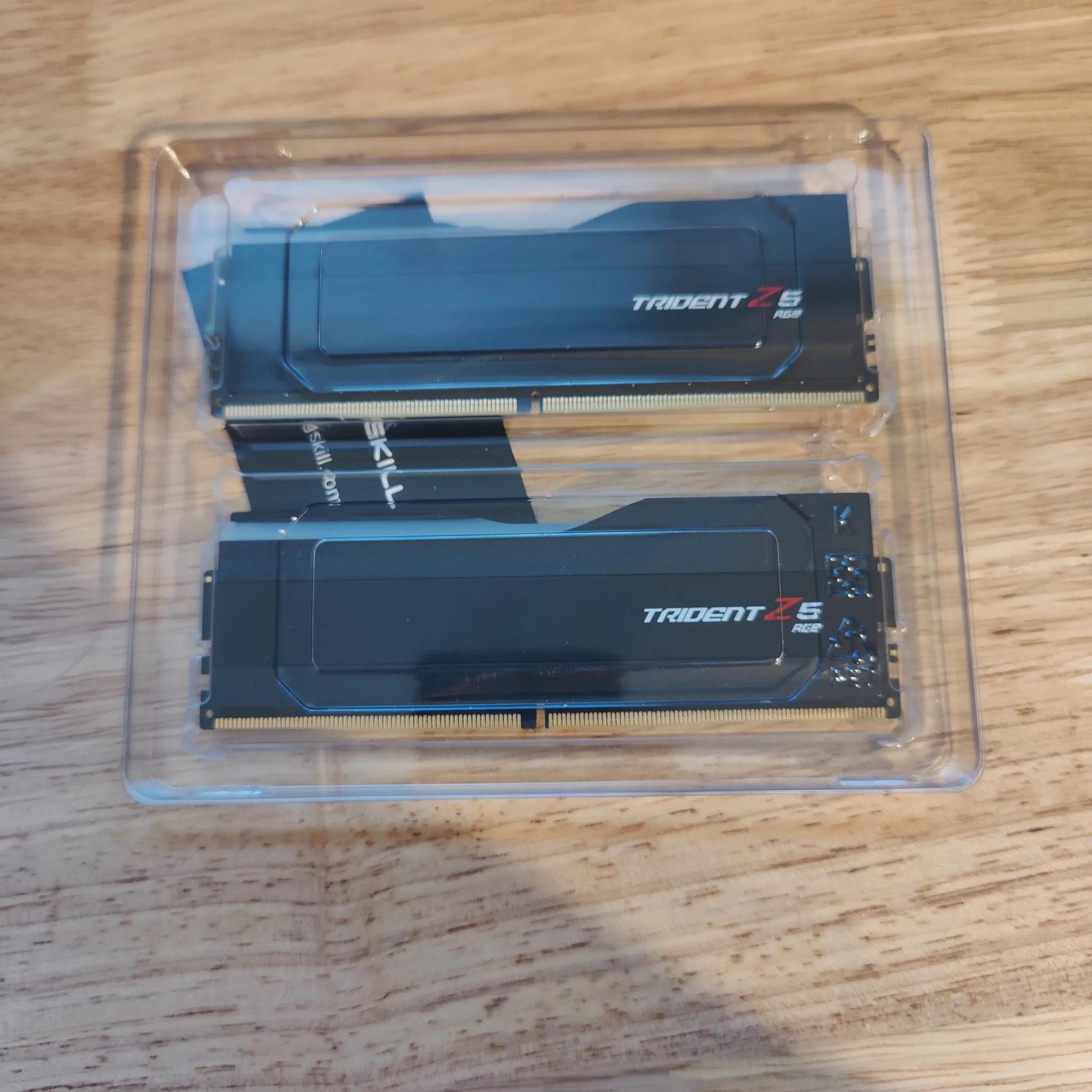 G.Skill Trident Z5 64GB (32GBx2) DDR5