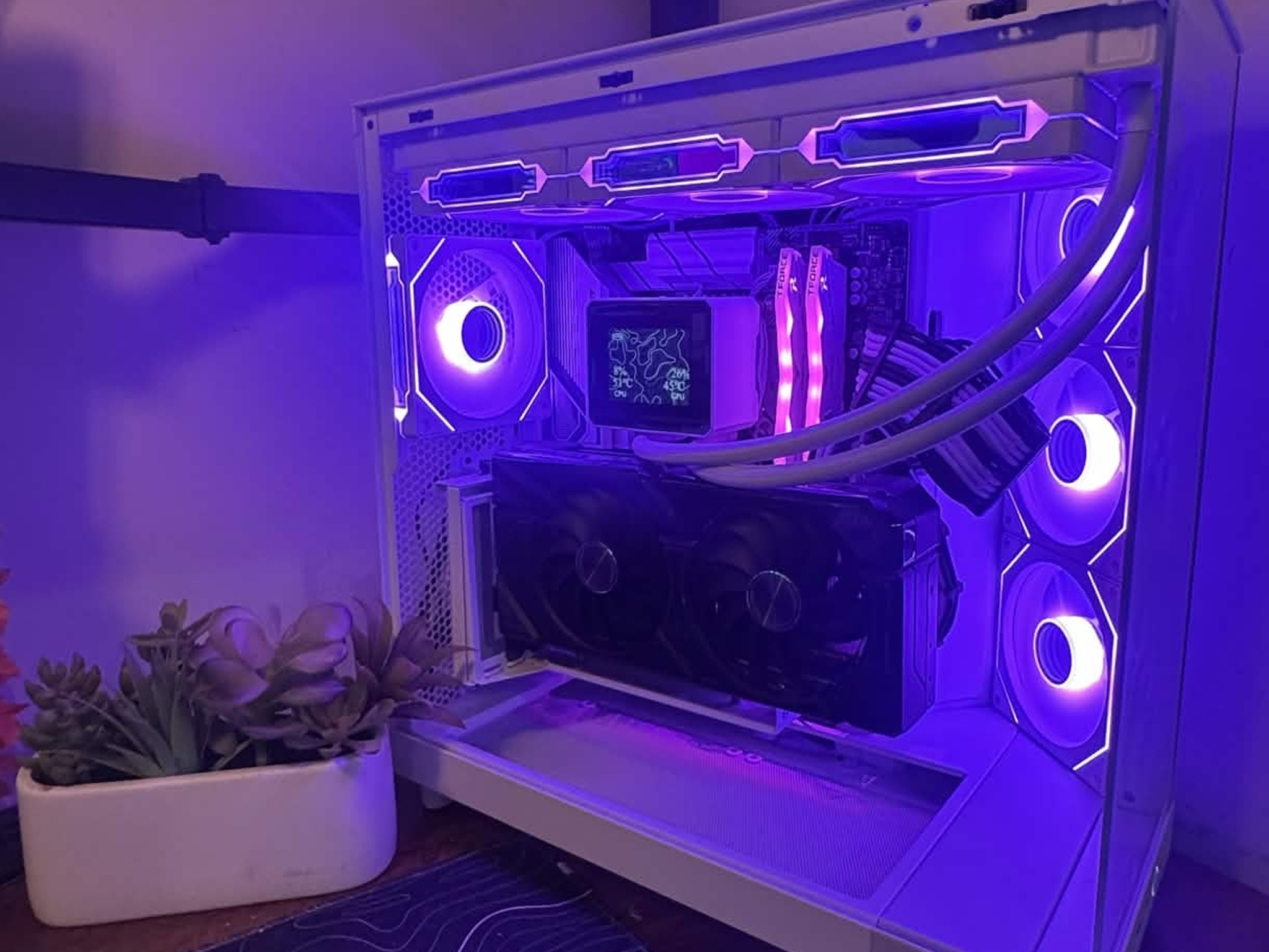 White/Black "Tuxedo" High End PC - i7 13700KF | RTX 4070 | 32GB DDR5