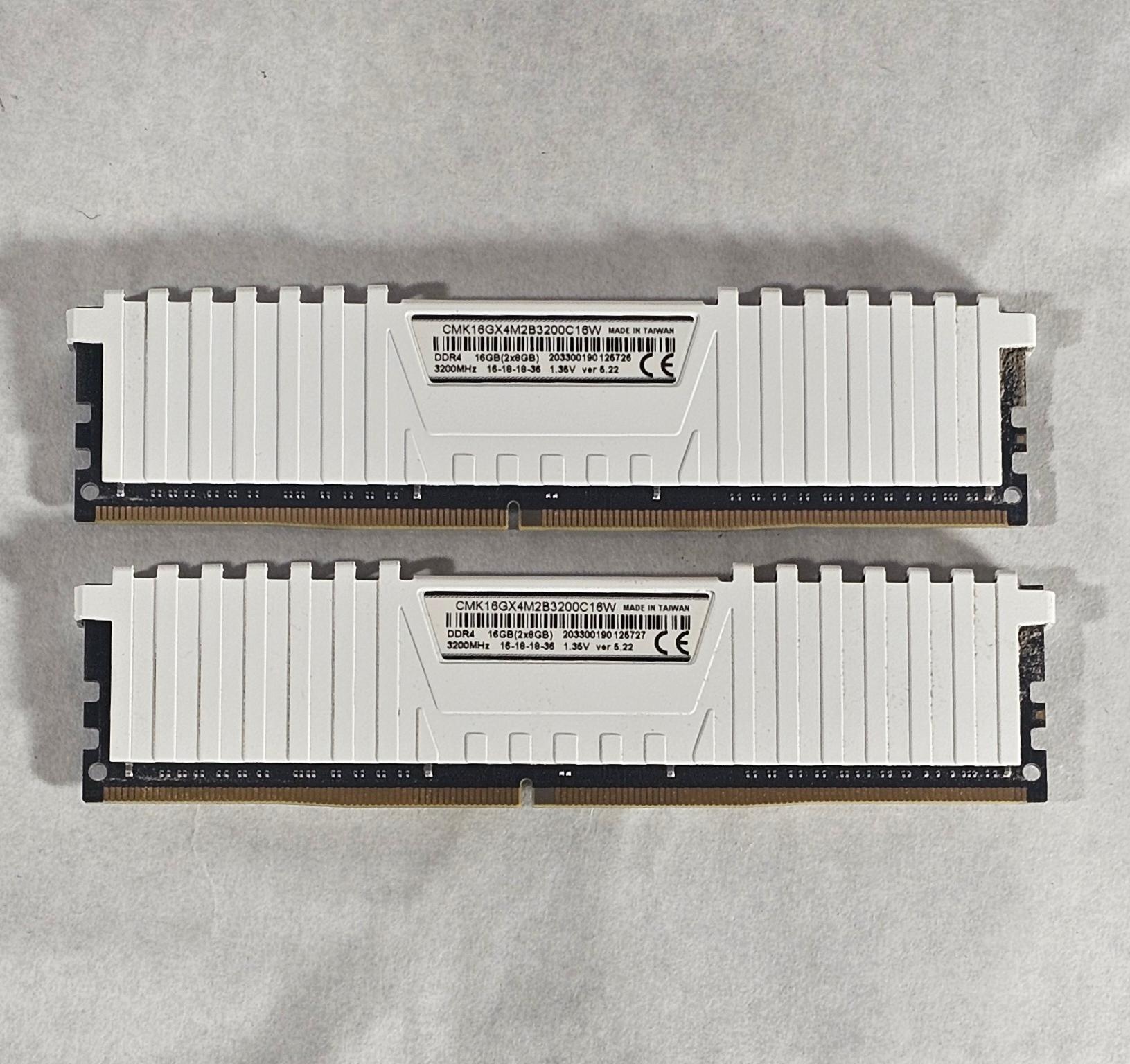 Corsair Vengeance LED 16GB DDR4-2933 (2x8GB) - Image 2