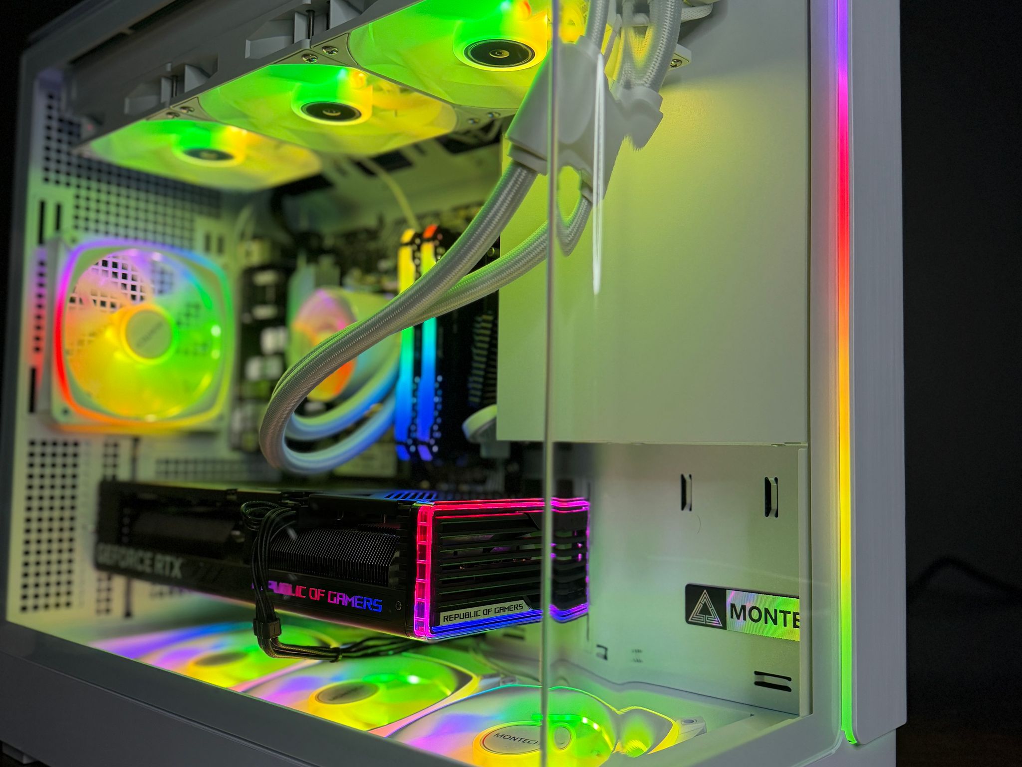 ROG STRIX 4060 & RYZEN 5 5600GT