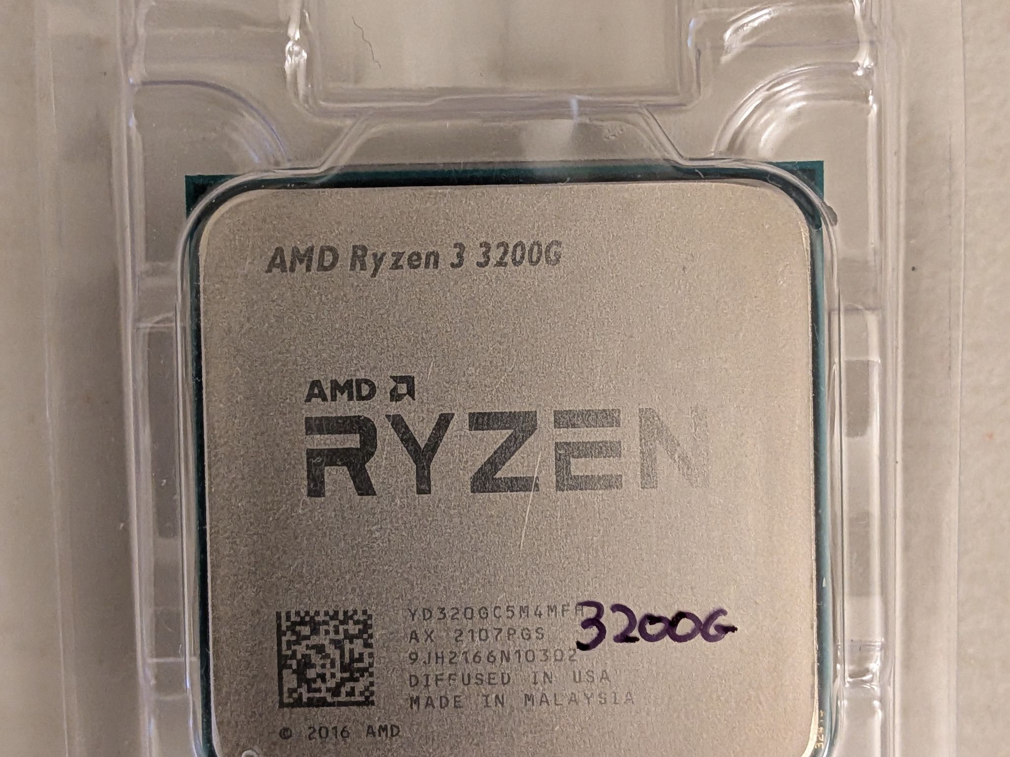 AMD Ryzen 3200G AM4 CPU | Quad-Core Processor with Radeon Vega 8 Graphics | Fully Tested
