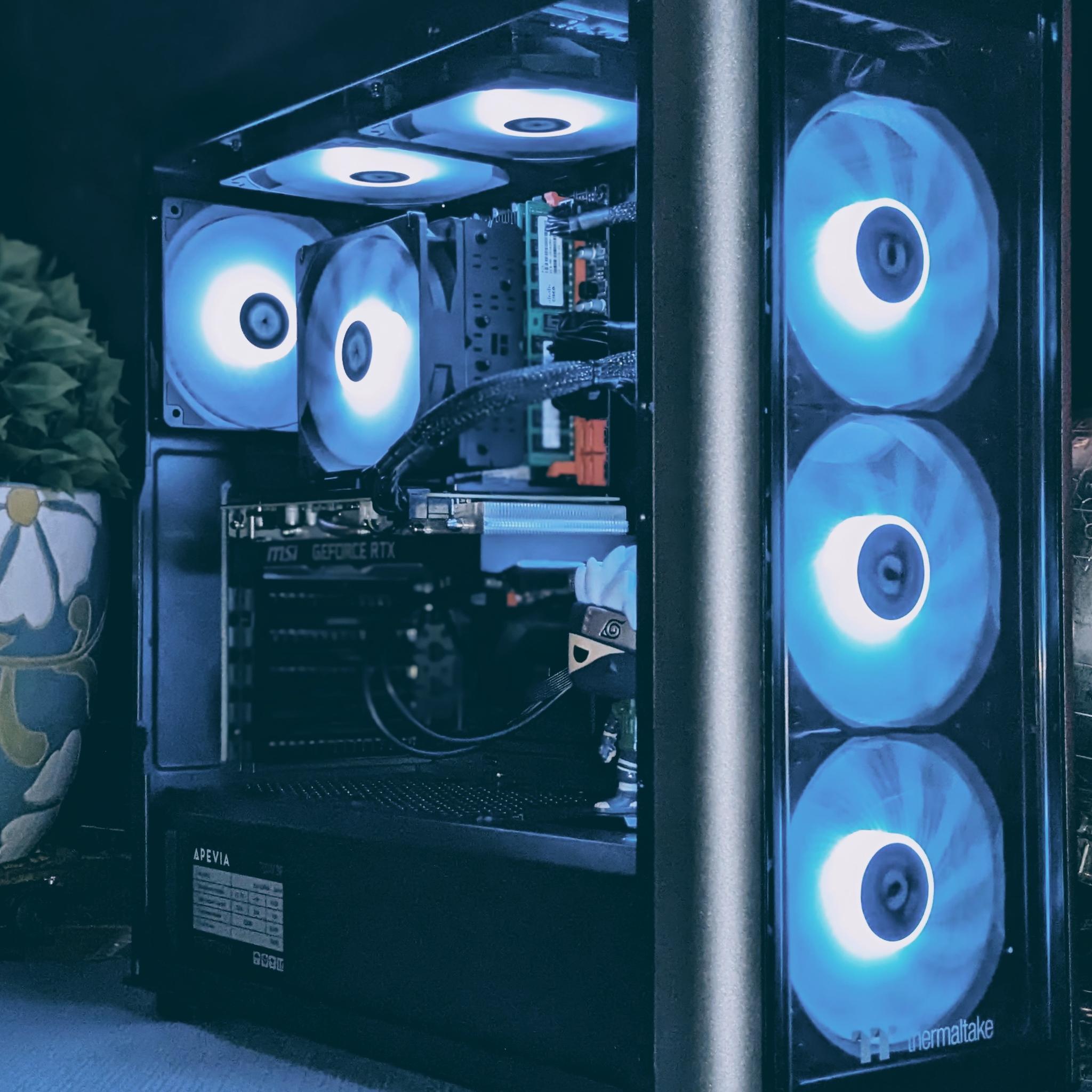 ⚫️Sharingan🔴| RTX2070|(Intel)14-cores 28-threads| 32GB DDR4 RAM| 1TB NVMe SSD| Windows 11 Pro