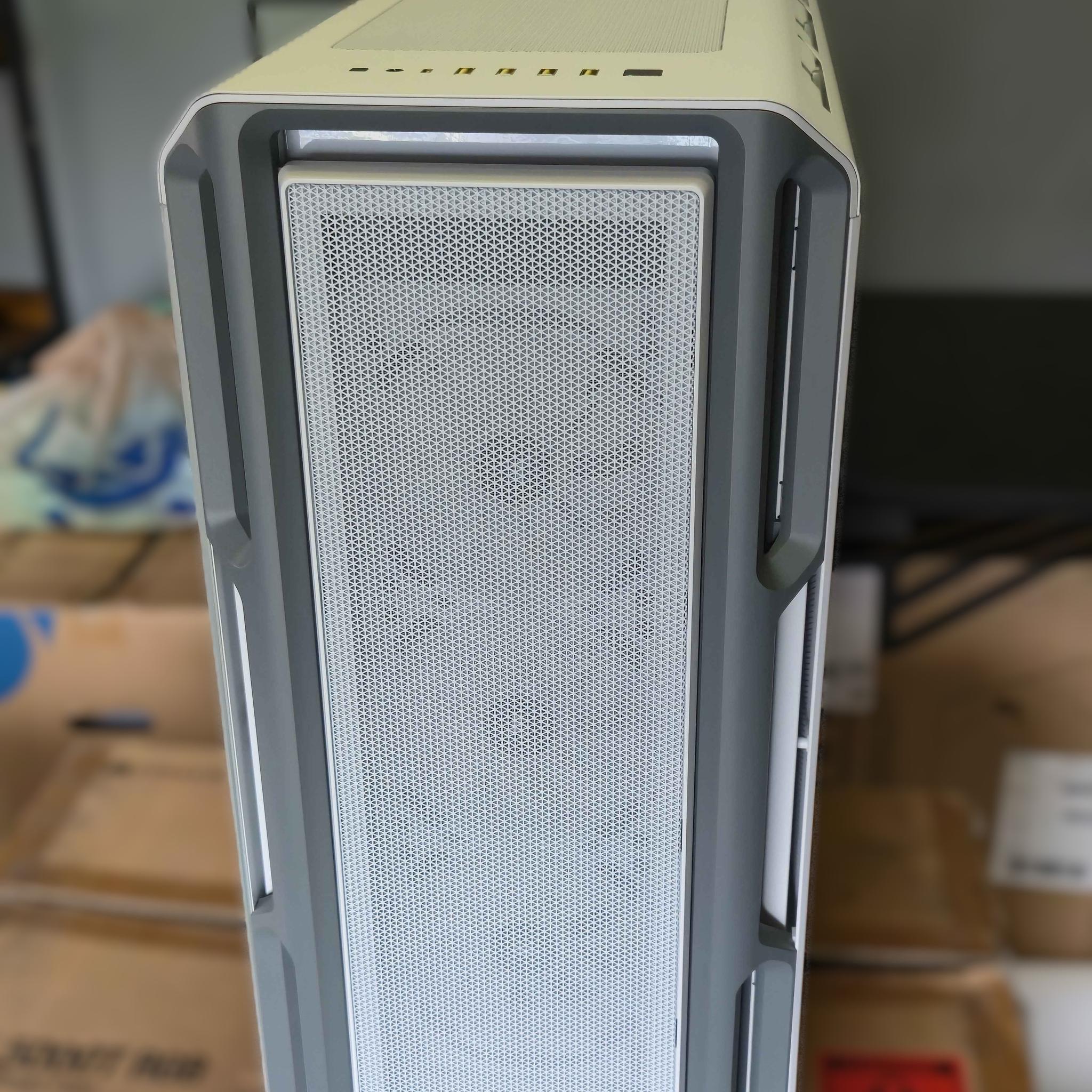 Corsair ICUE 5000T RGB - White/Grey