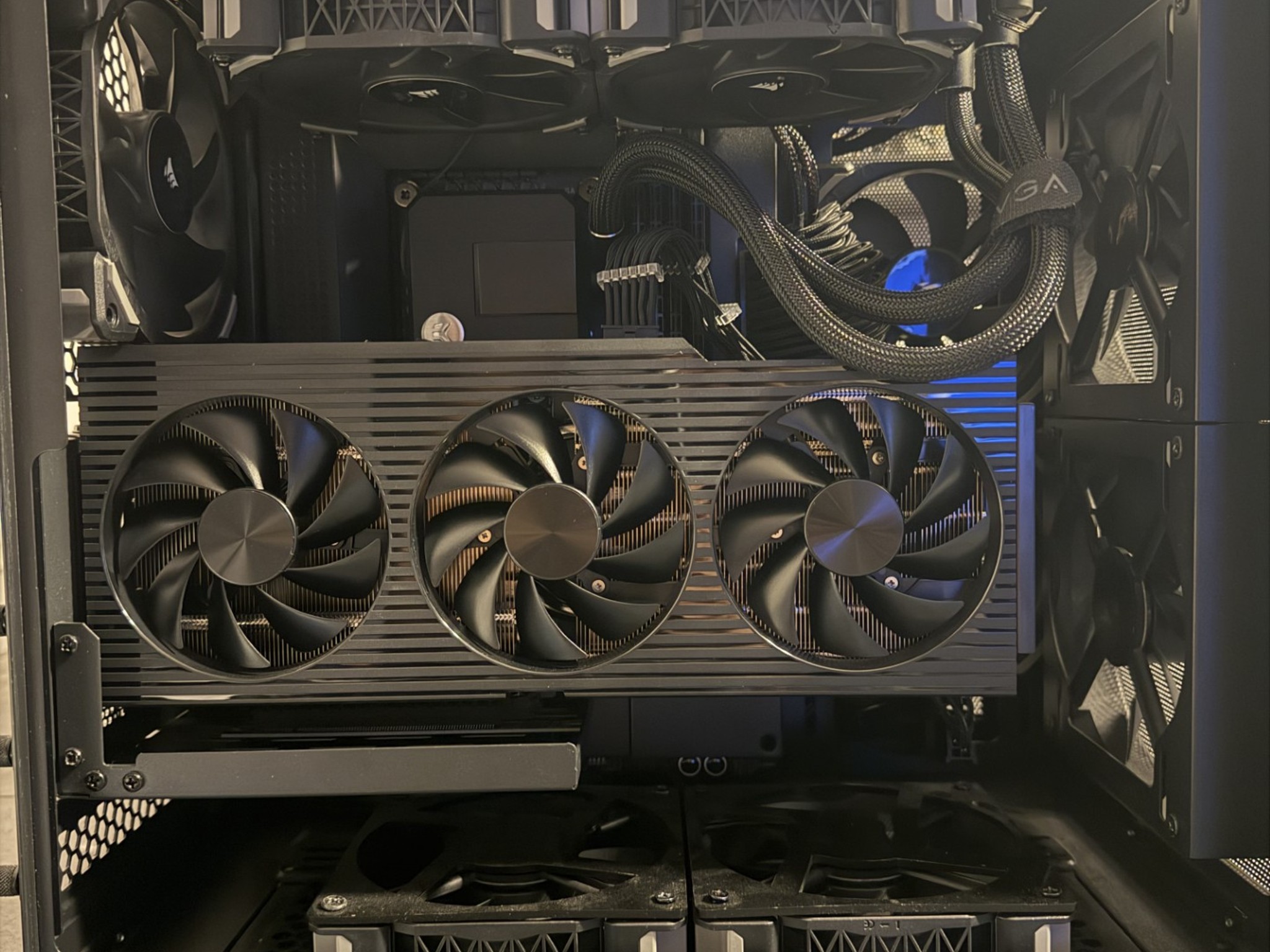 Blackout Custom Gaming PC