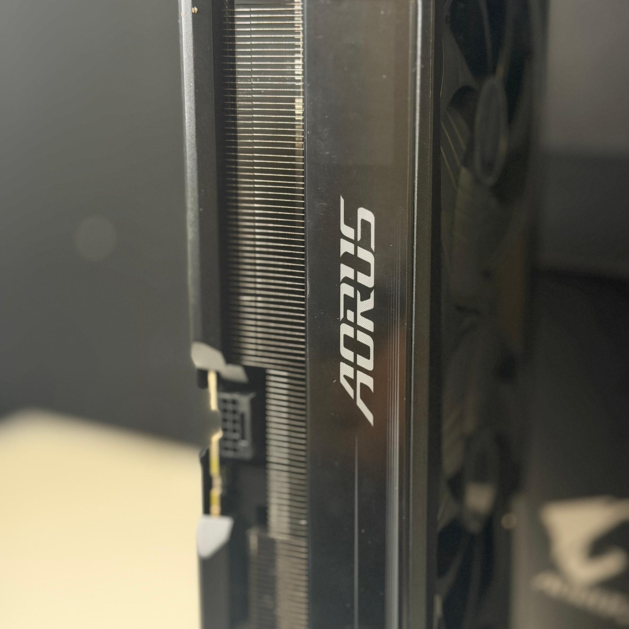 GIGABYTE AORUS GeForce RTX 5090 MASTER 32G