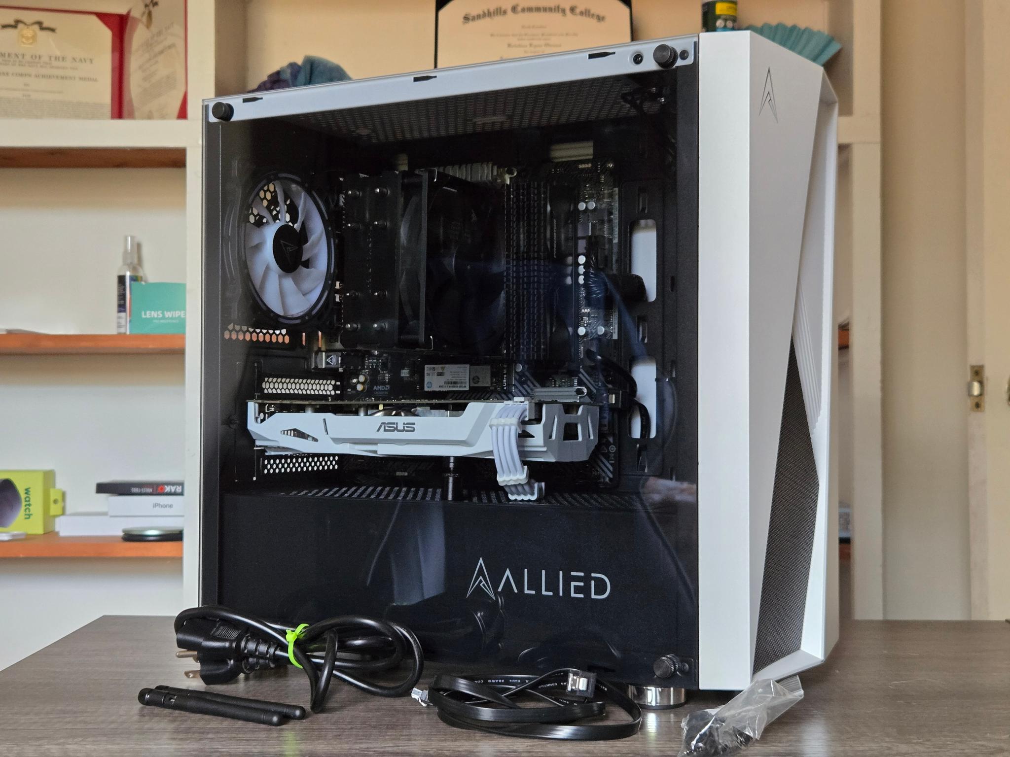 Black + White Gaming PC | Ryzen 5 2600 | GTX 1070 8GB | 16GB | 1TB
