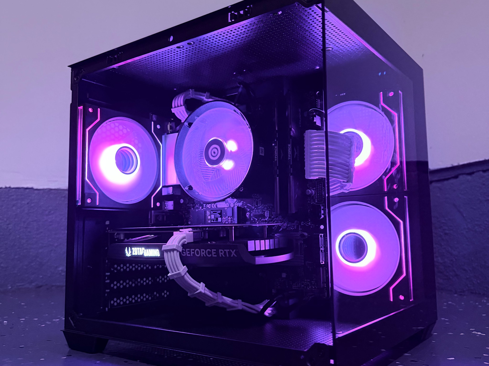 ❄️"Polaris "❄️| 1080p Gaming | RTX 4060 | Ryzen 5 5500 | 32B Ram | 1TB NVMe Storage