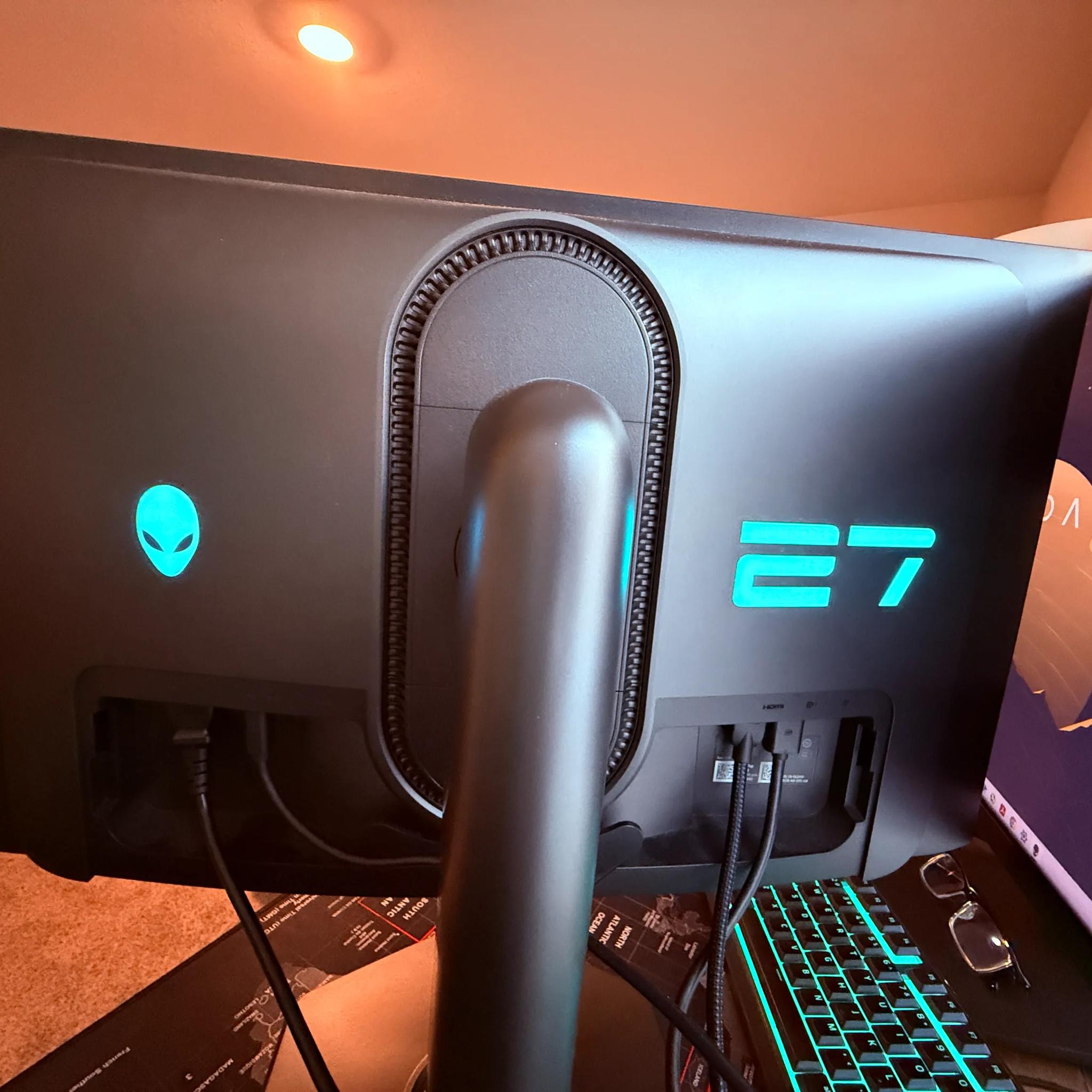 Alienware AW2725DF 27″ QD-OLED Gaming Monitor – 360Hz, QHD, HDR, Like New