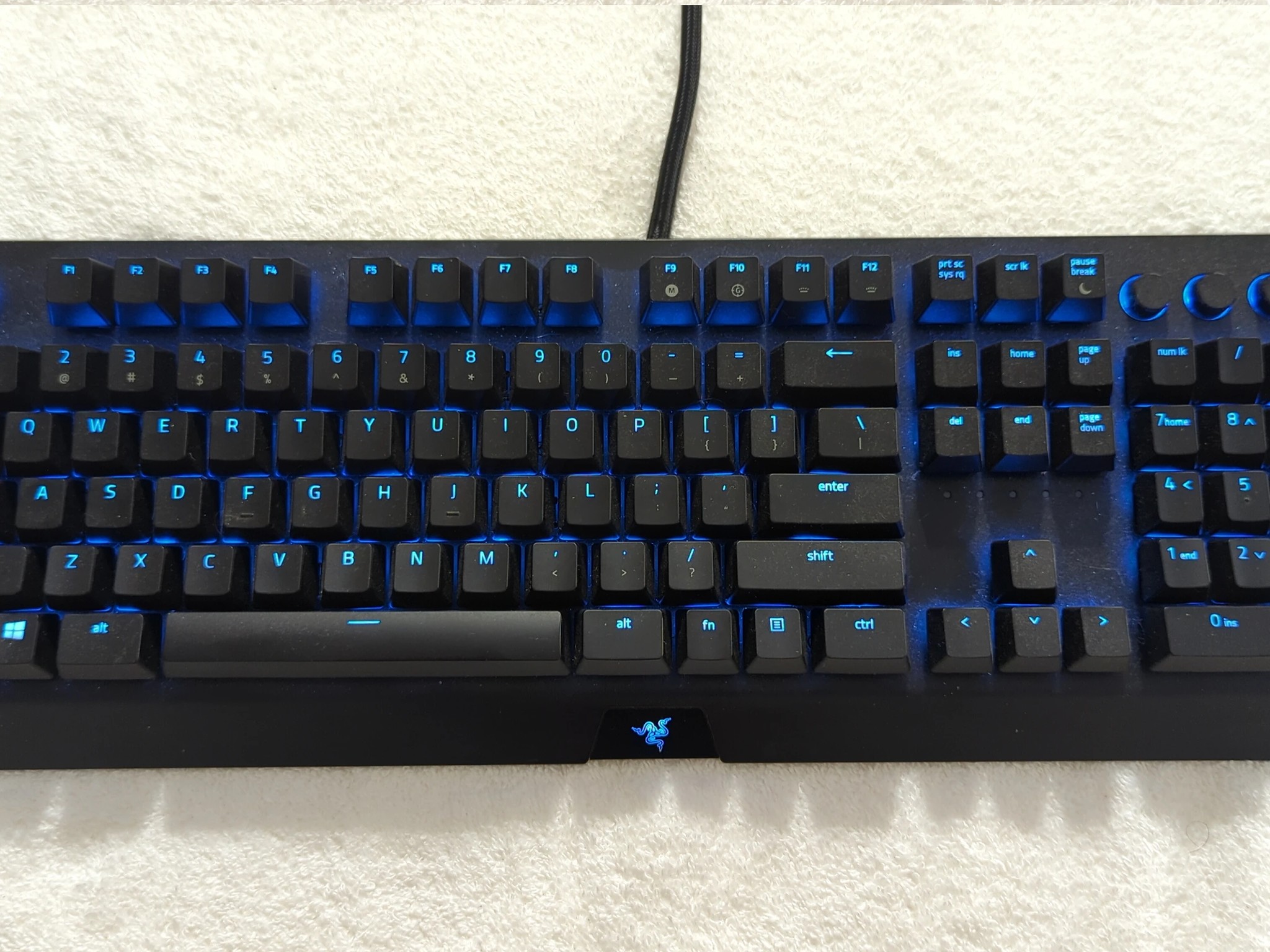 Razer Blackwidow Elite mechanical RGB keyboard barely used and in good condition!