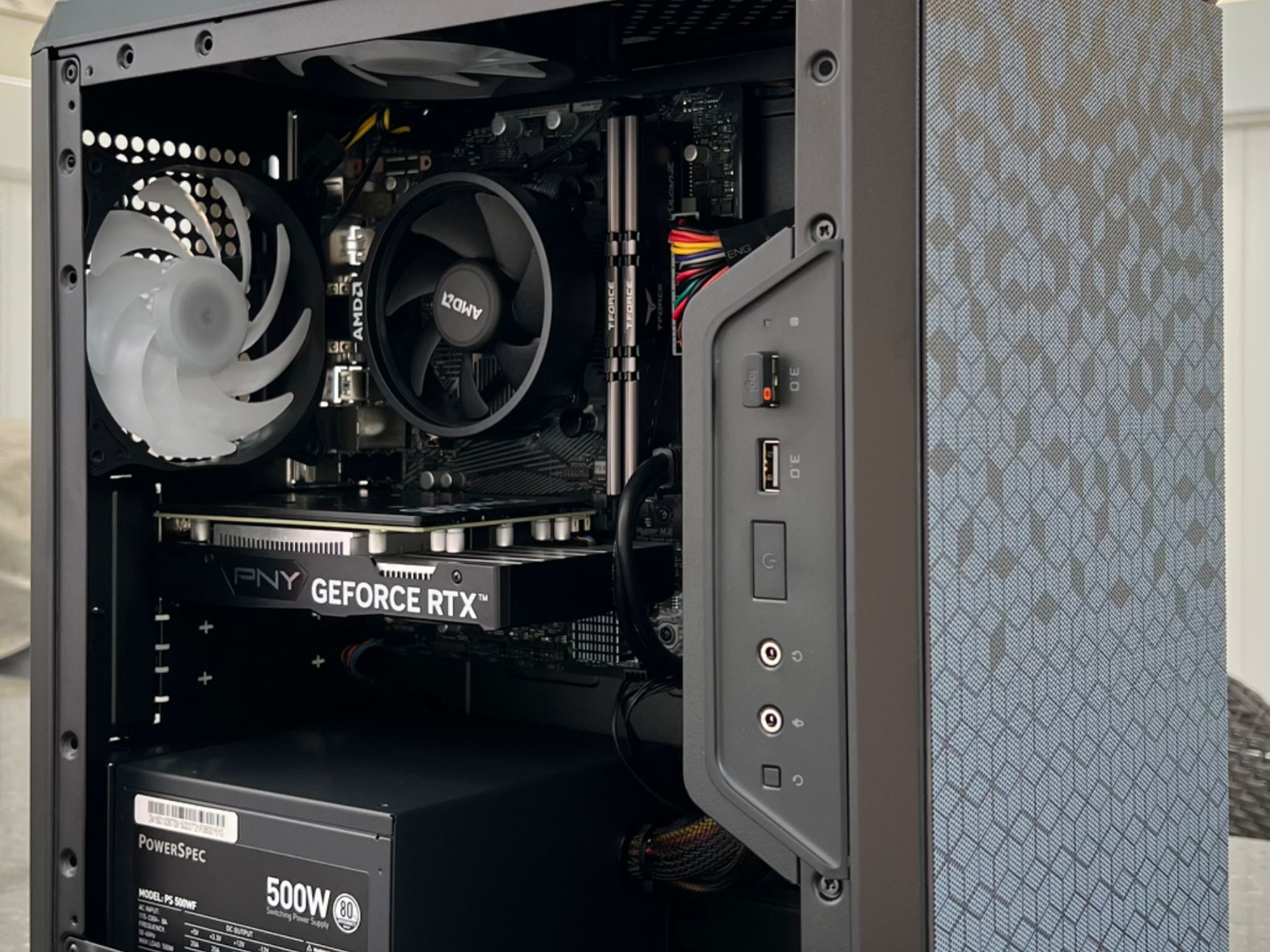 Budget Ryzen 5 4500 0.75 TB  SSD NVME 32 GB DDR4 RTX 3050 6 GB - All new parts!