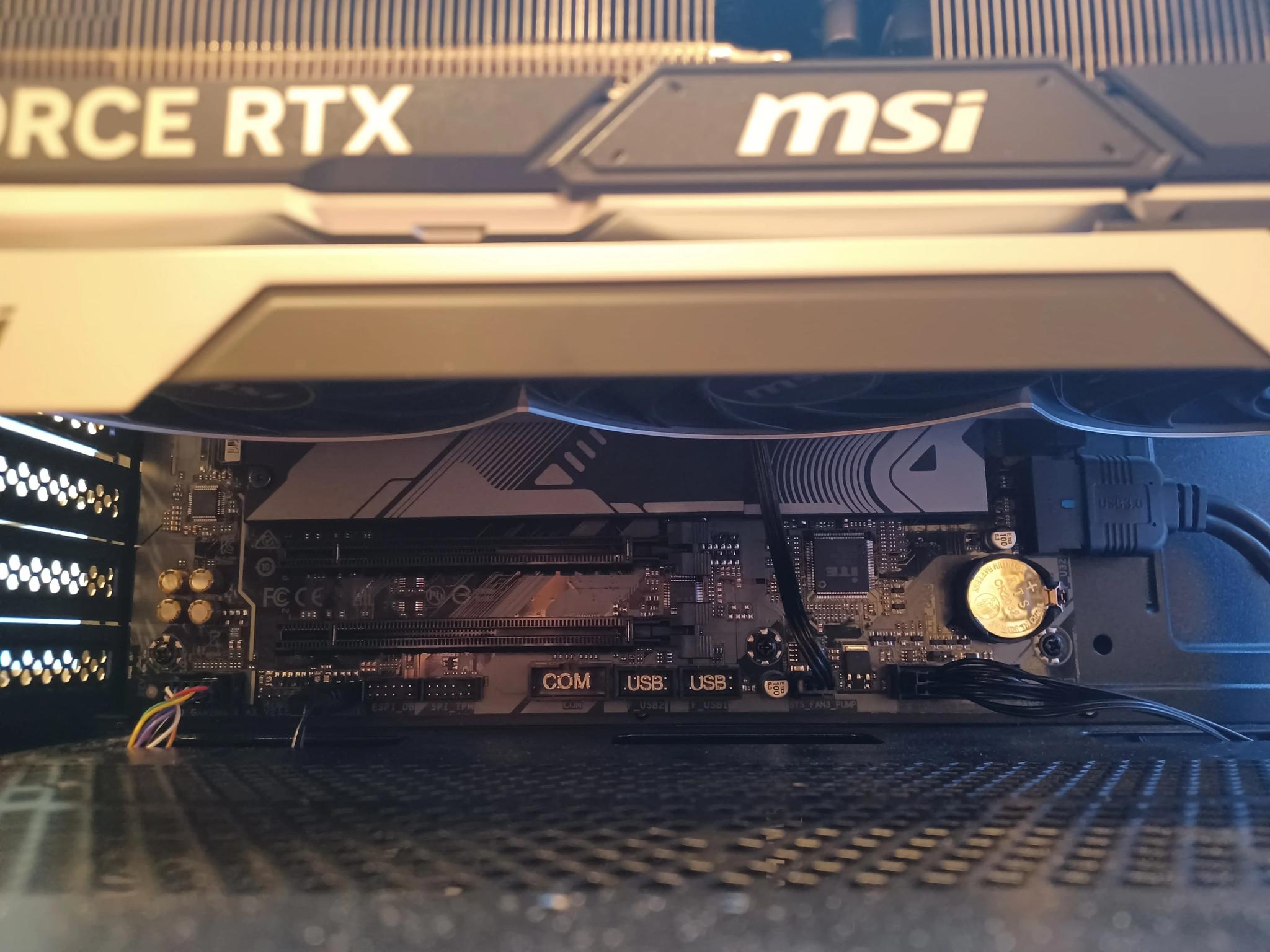 [model012unit0] 4K Gaming Mid-Tower (RTX 4080 Super + Ryzen 7 9800X3D + 64GB DDR5)