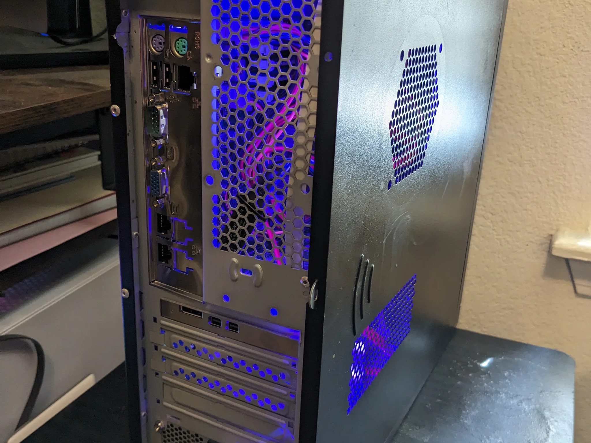 FREE SHIP||"Sonderangebote"|| i5-750, RX 550 4GB, 480GB SSD, 16GB RAM, Win10, WiFi, RGB (READ DESC!)