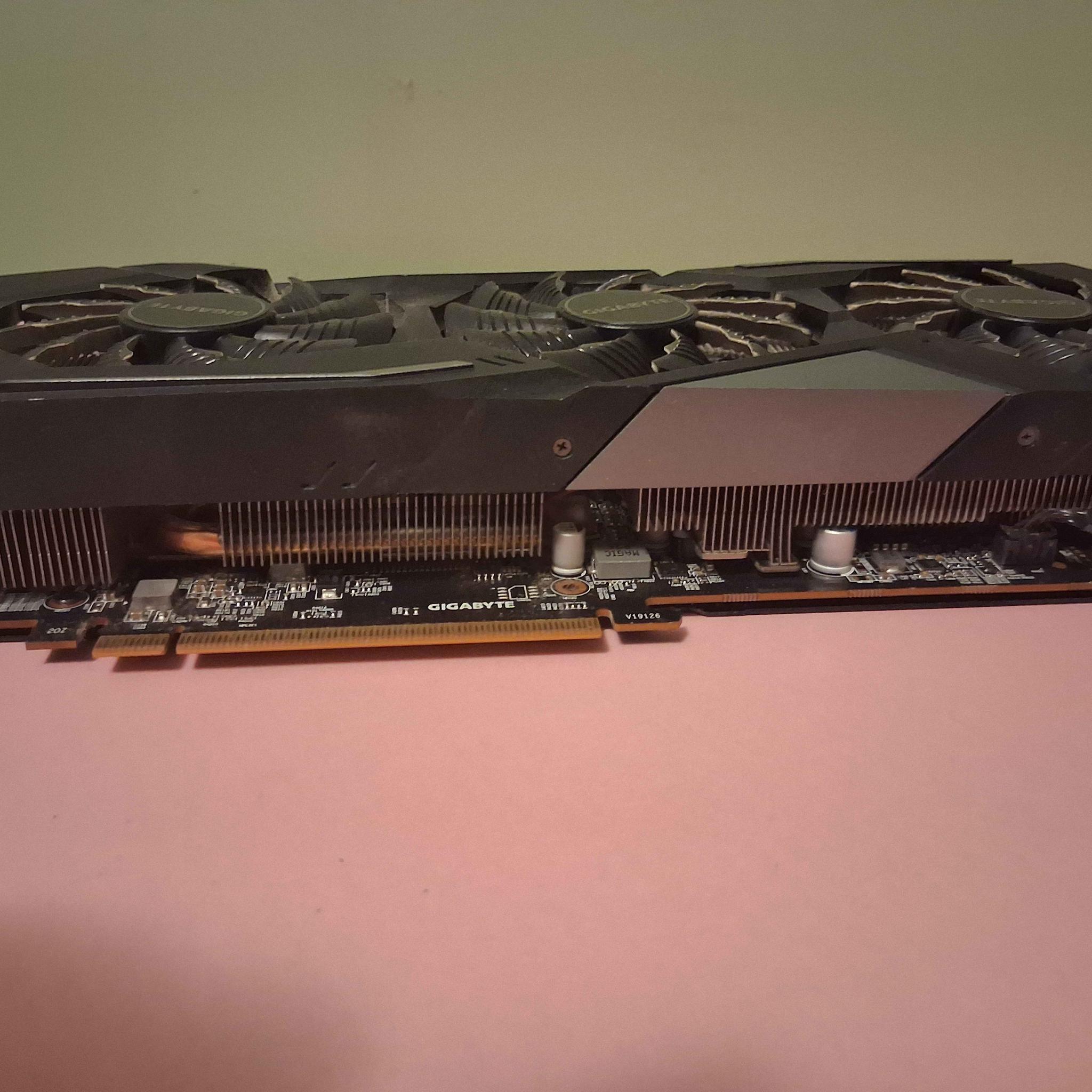 Gigabyte 5700XT