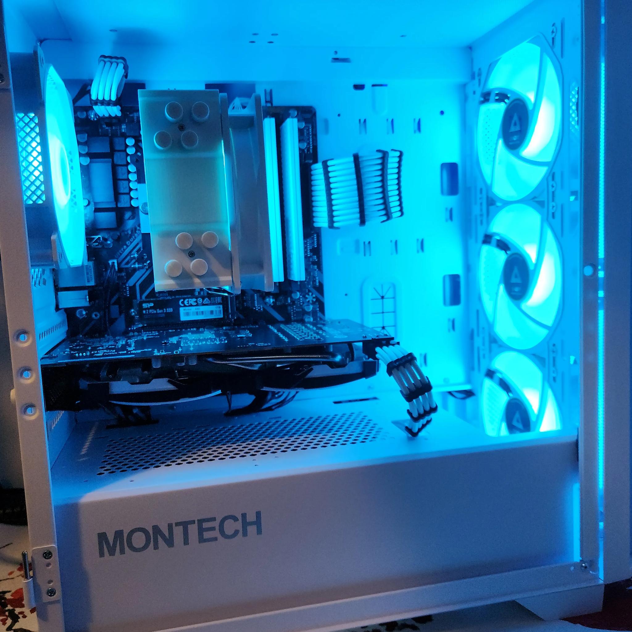 PRICE DROP!! Frosty Gaming Rig Ryzen 5/ 16GB / 1TB / RX 6600 8GB