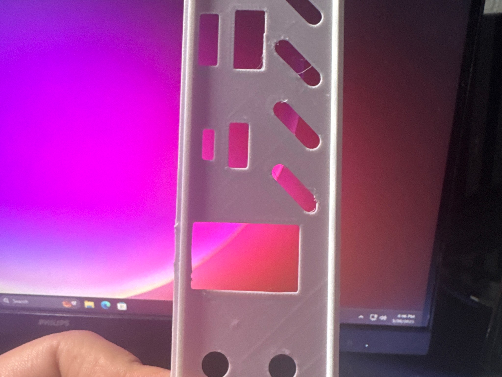 3D Printed Gigabyte B550 DS3H I/O shield